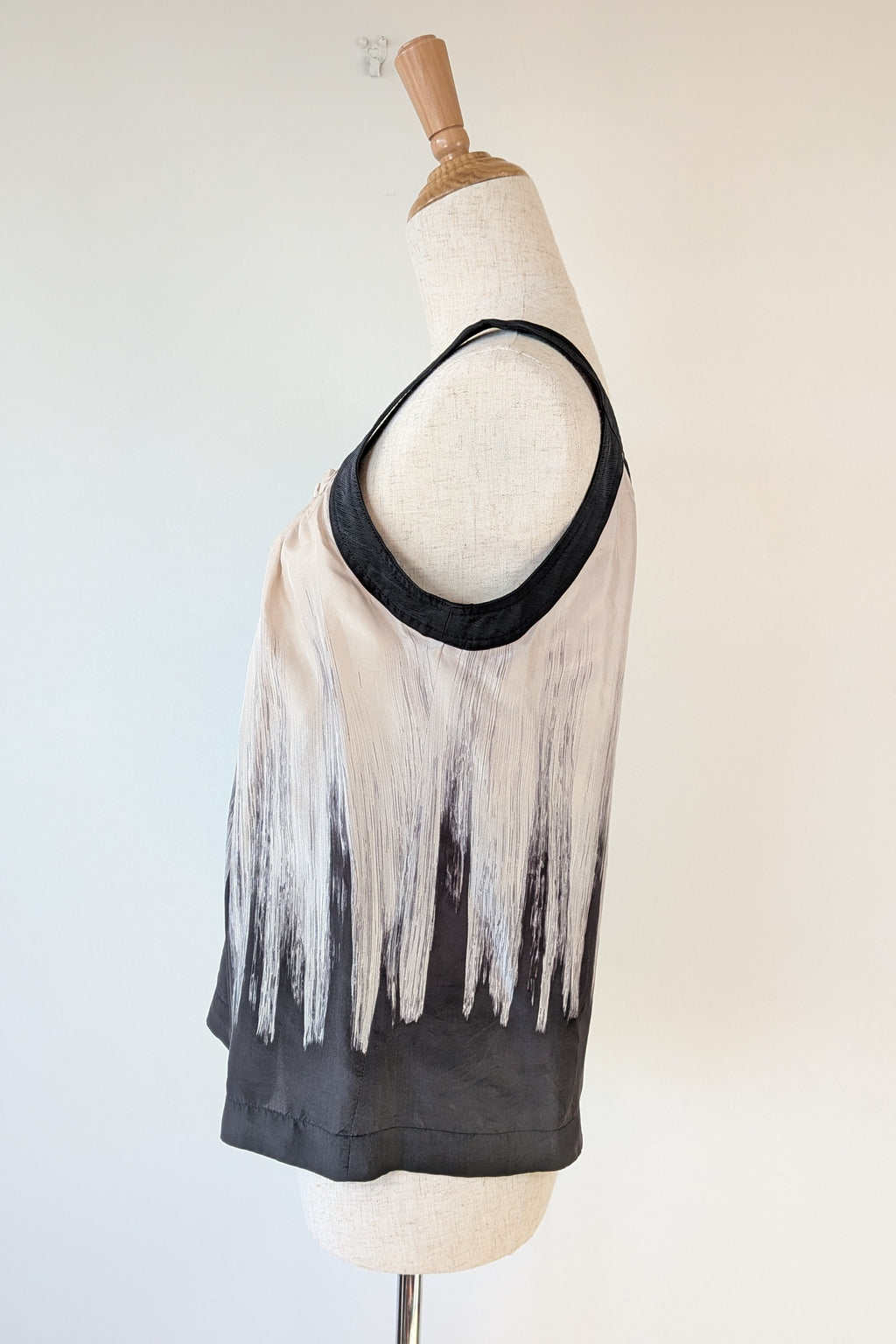 Jane Lamerton Petites Silk Abstract Monochrome Top Size 10