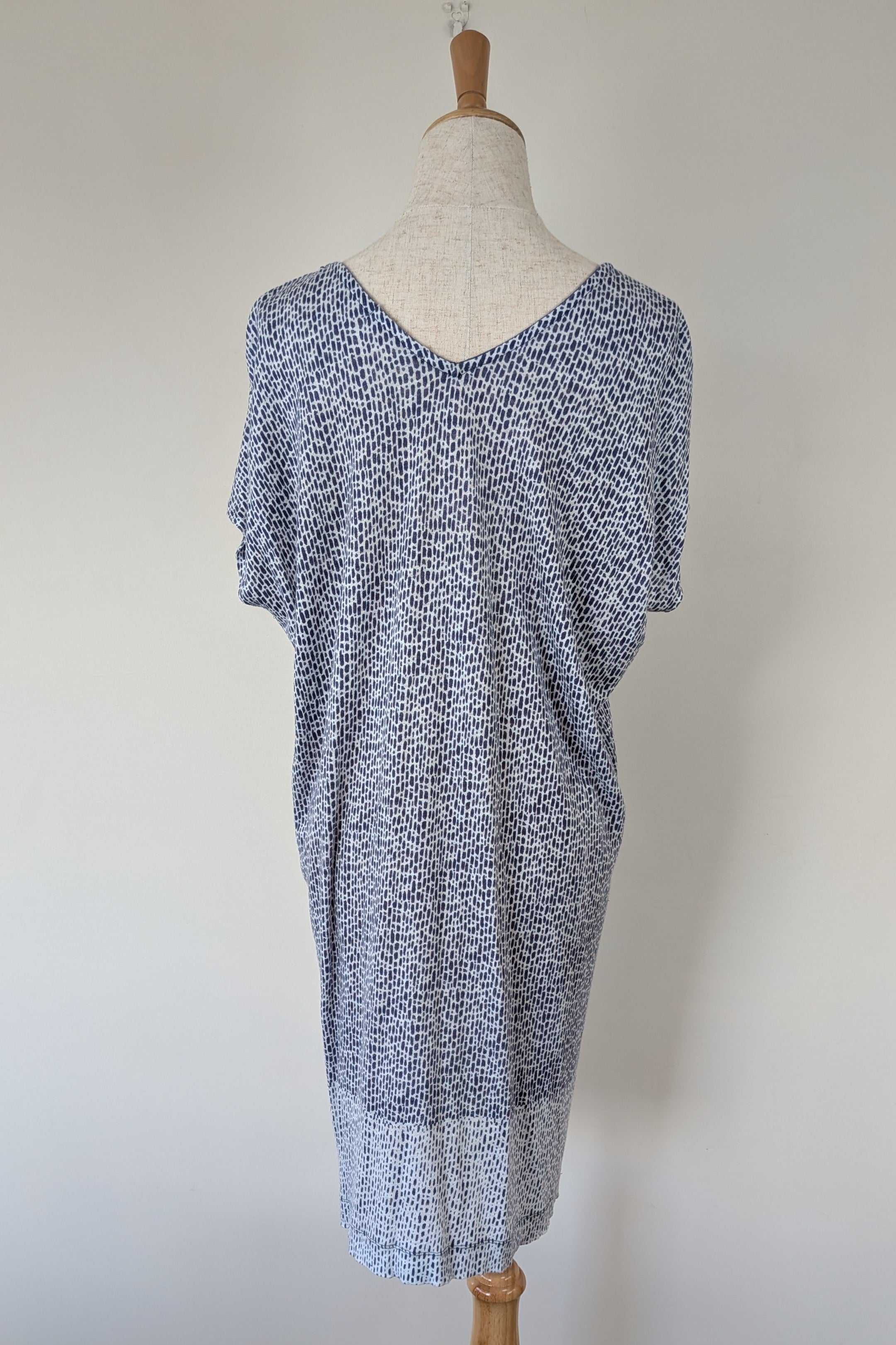Sportscraft 100% Linen Blue & White Speckled Dress Size 8