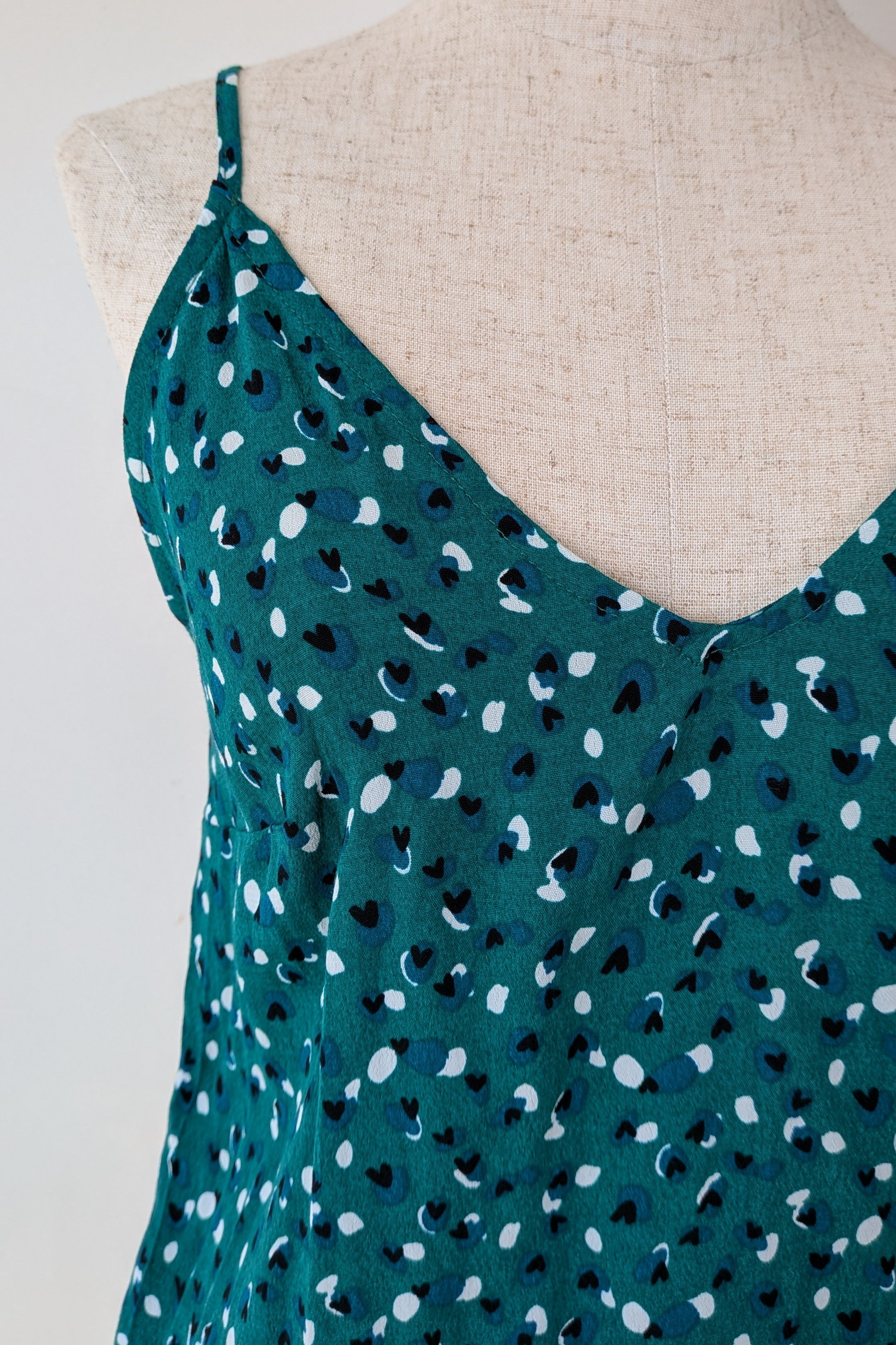 House of Sienna Emerelda Green Crop Top Size 10 Brand New With Tags