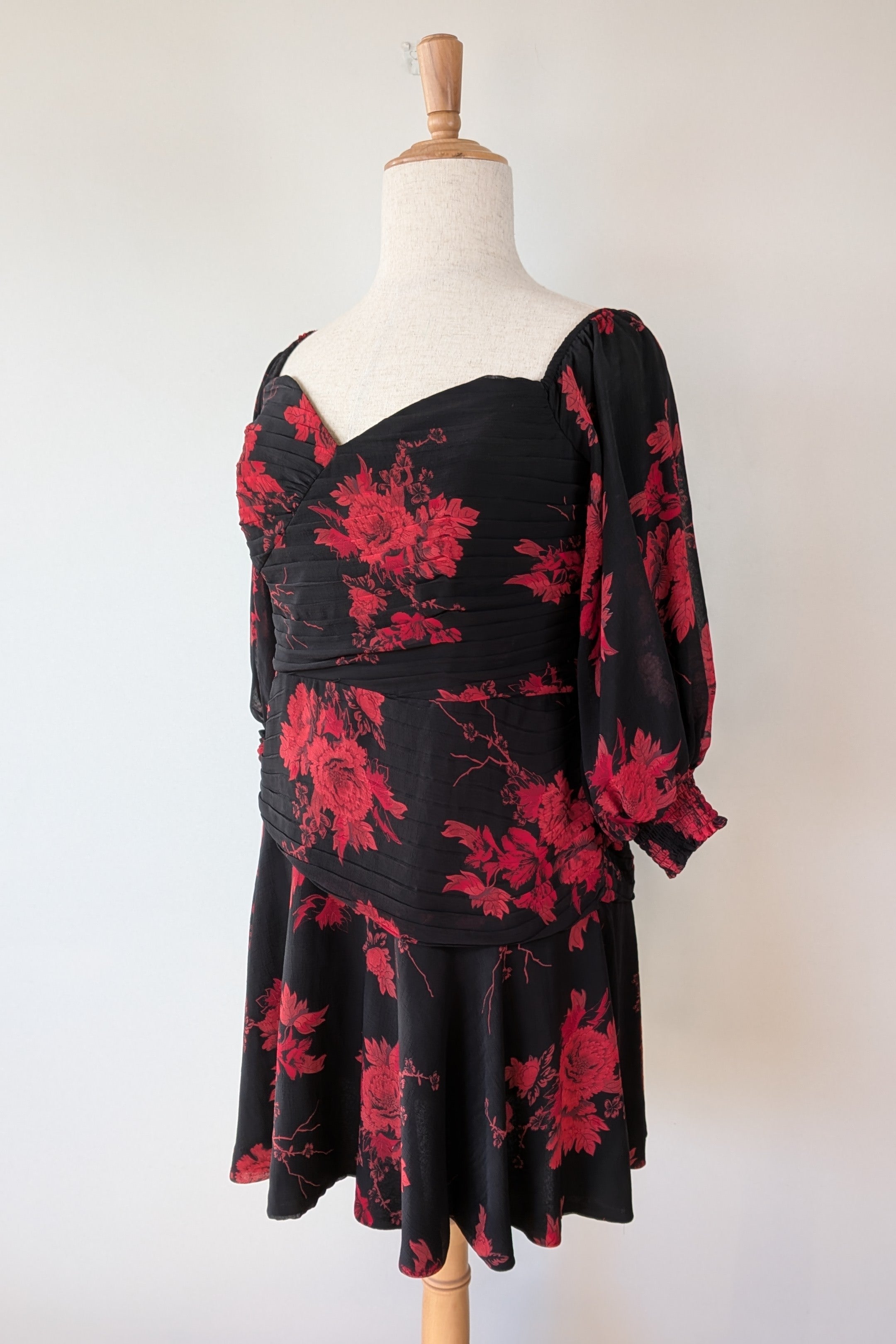 City Chic Crimson Garden Ruched Off The Shoulder Dress Size S