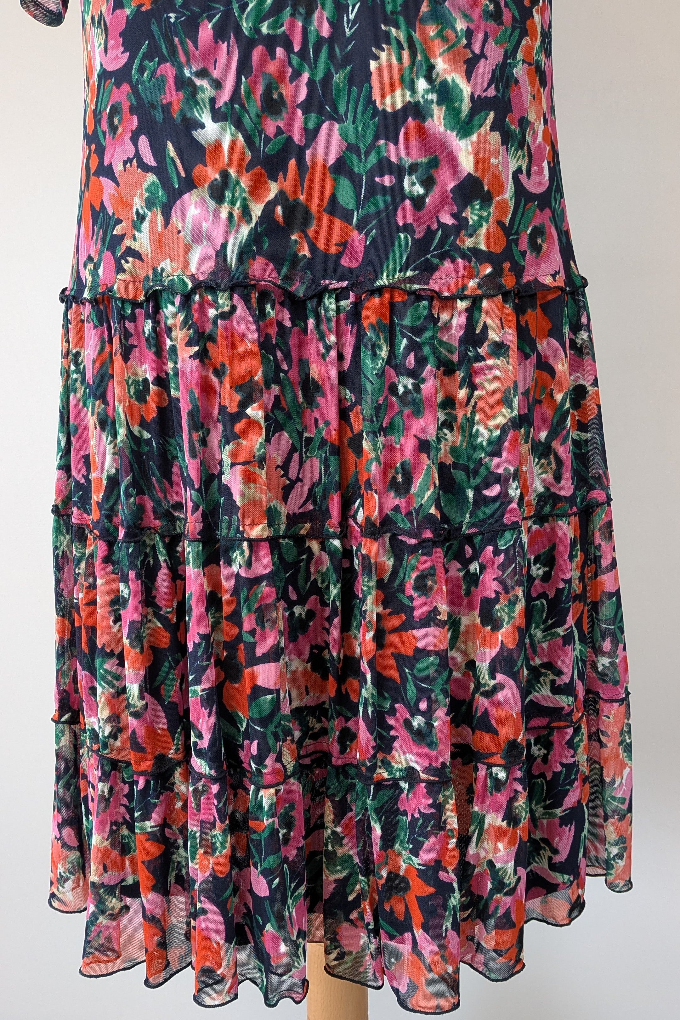 Noni B Floral Pattern Tiered Dress Size 1XL Brand New With Tags RRP $149.95