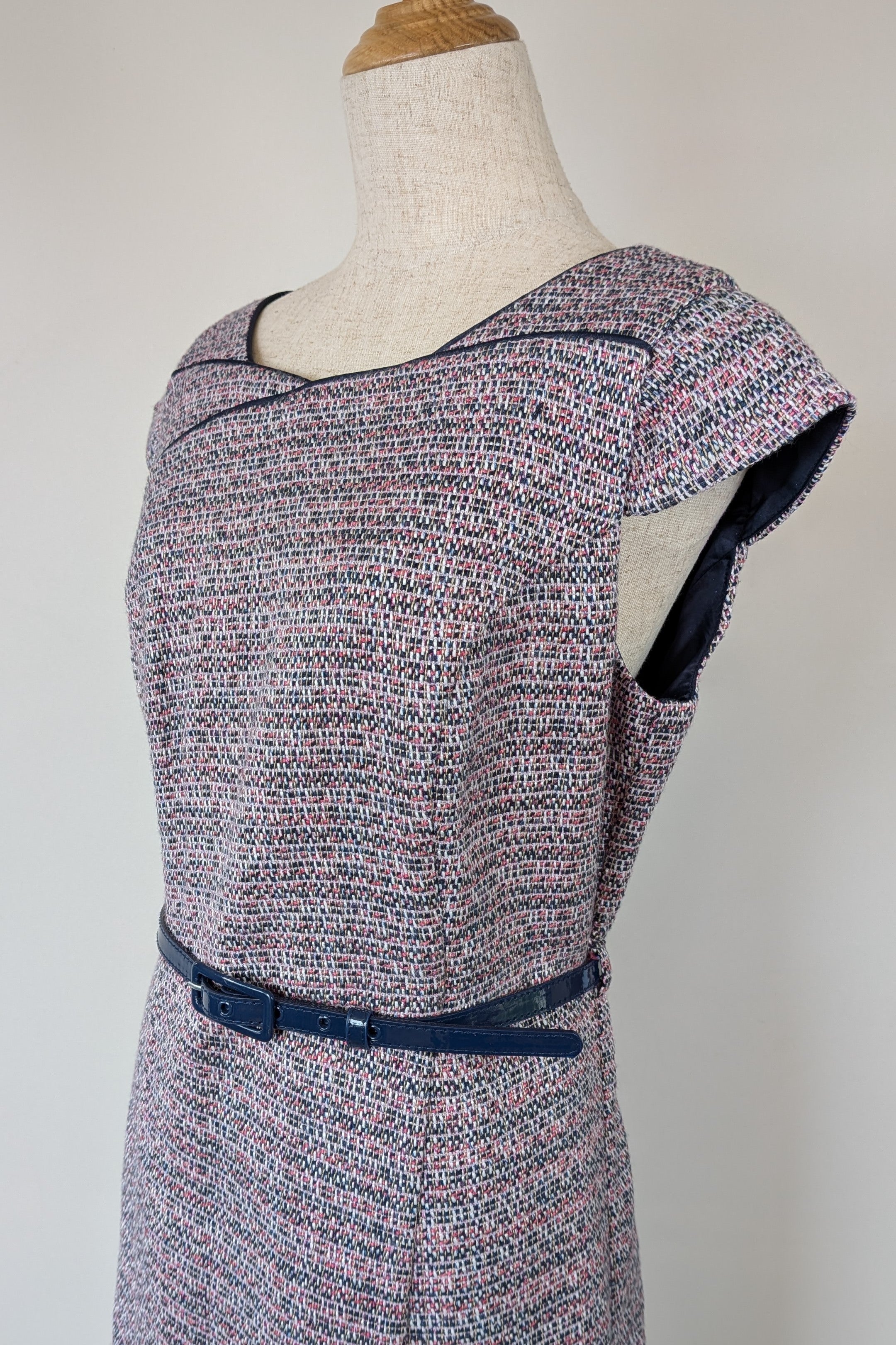 Review Tweed Pencil Dress with Belt Size 12