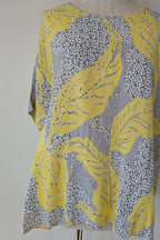 Country Road Tropical Print Woven Top Size M