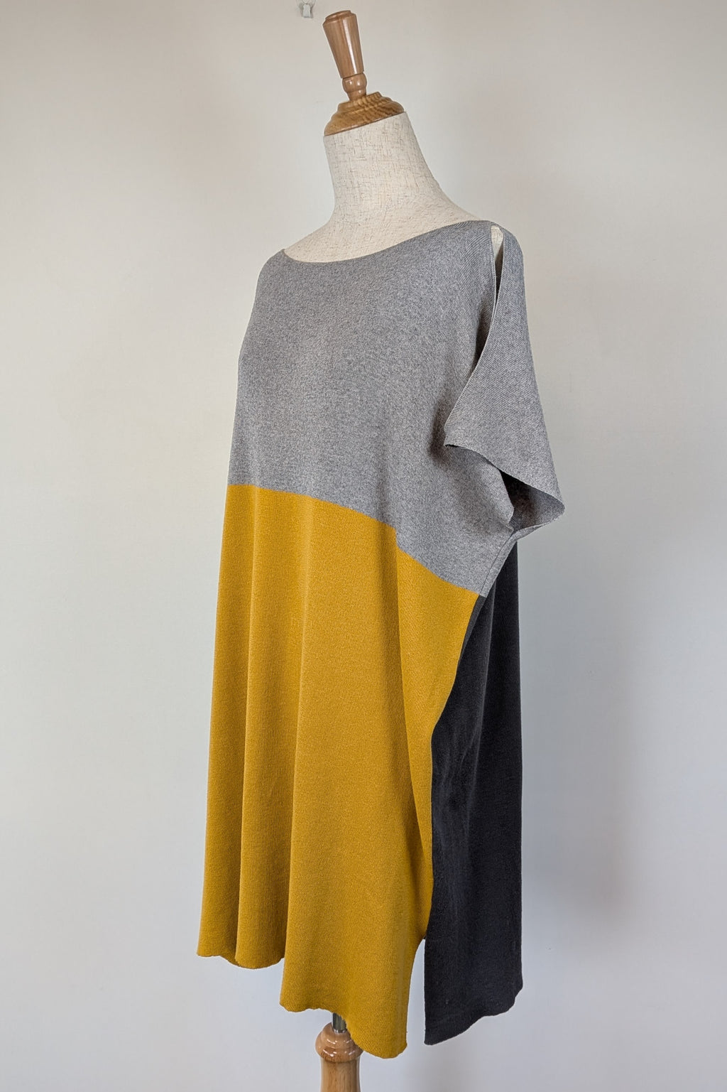 Uimi Colour Block Egyptian Cotton & Cashmere Knit Dress Size S-M