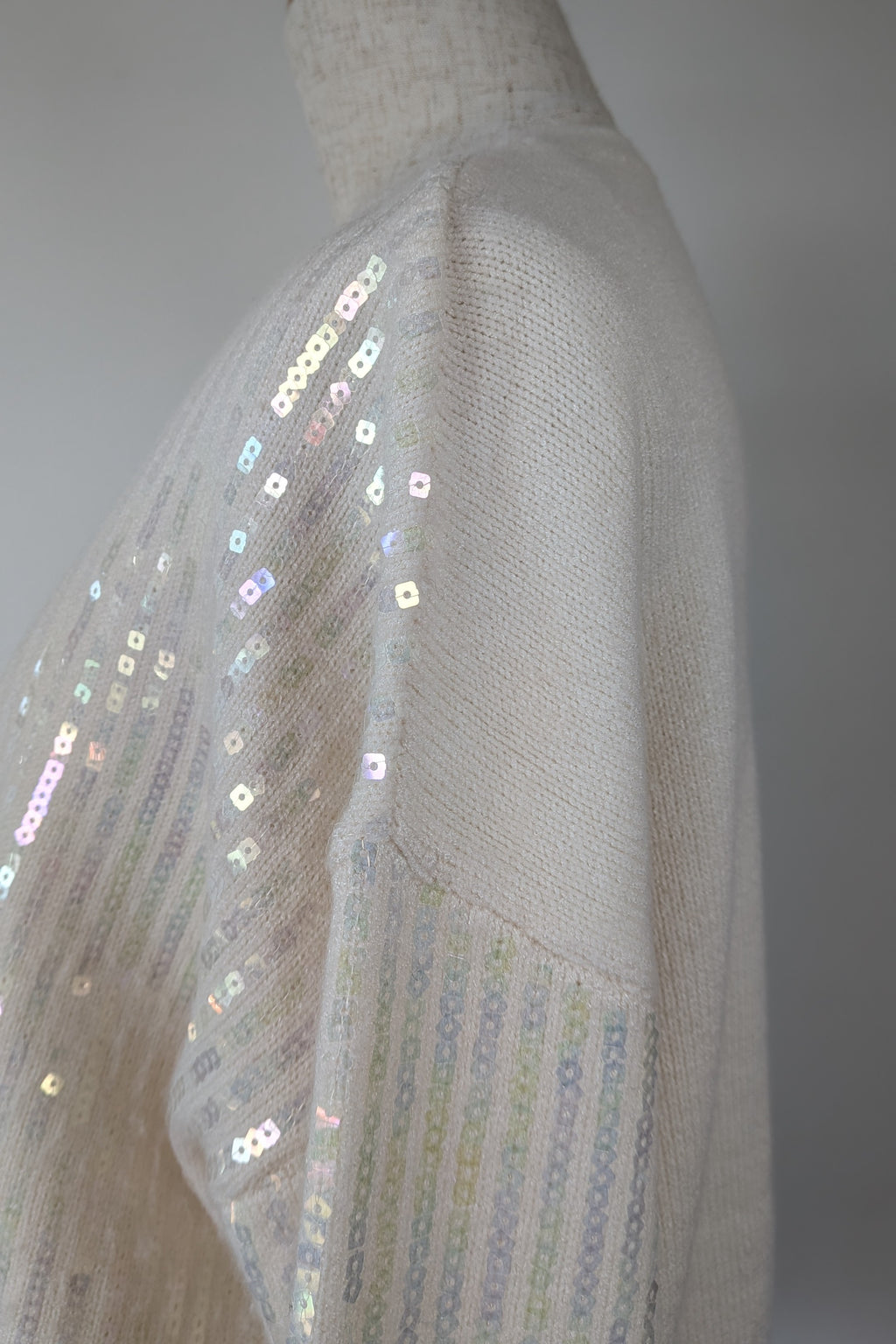 Vine Apparel White Wool Blend Iridescent Sequin Jumper Size M/L