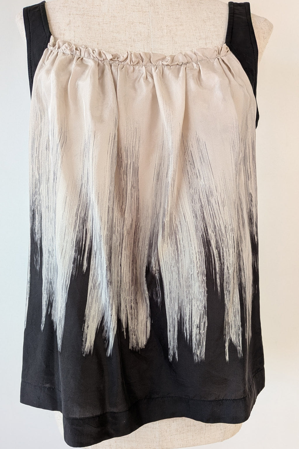 Jane Lamerton Petites Silk Abstract Monochrome Top Size 10