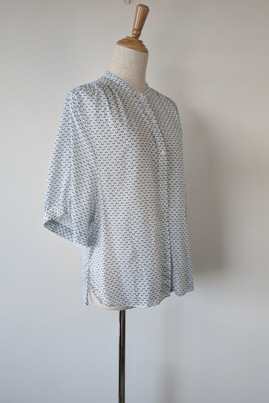 Country Road Blue Geometric Cotton Puff Sleeve Shirt Size S