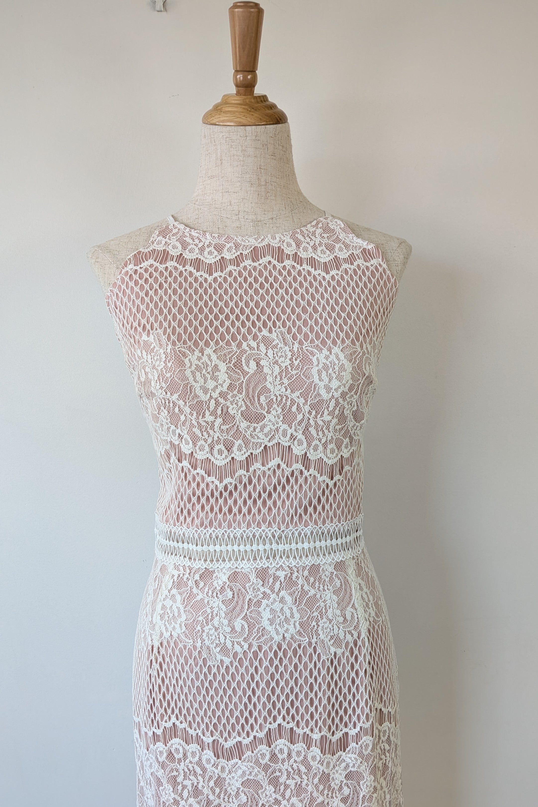 Esther & Co Cairo White Lace Dress Size 14 Brand New With Tags