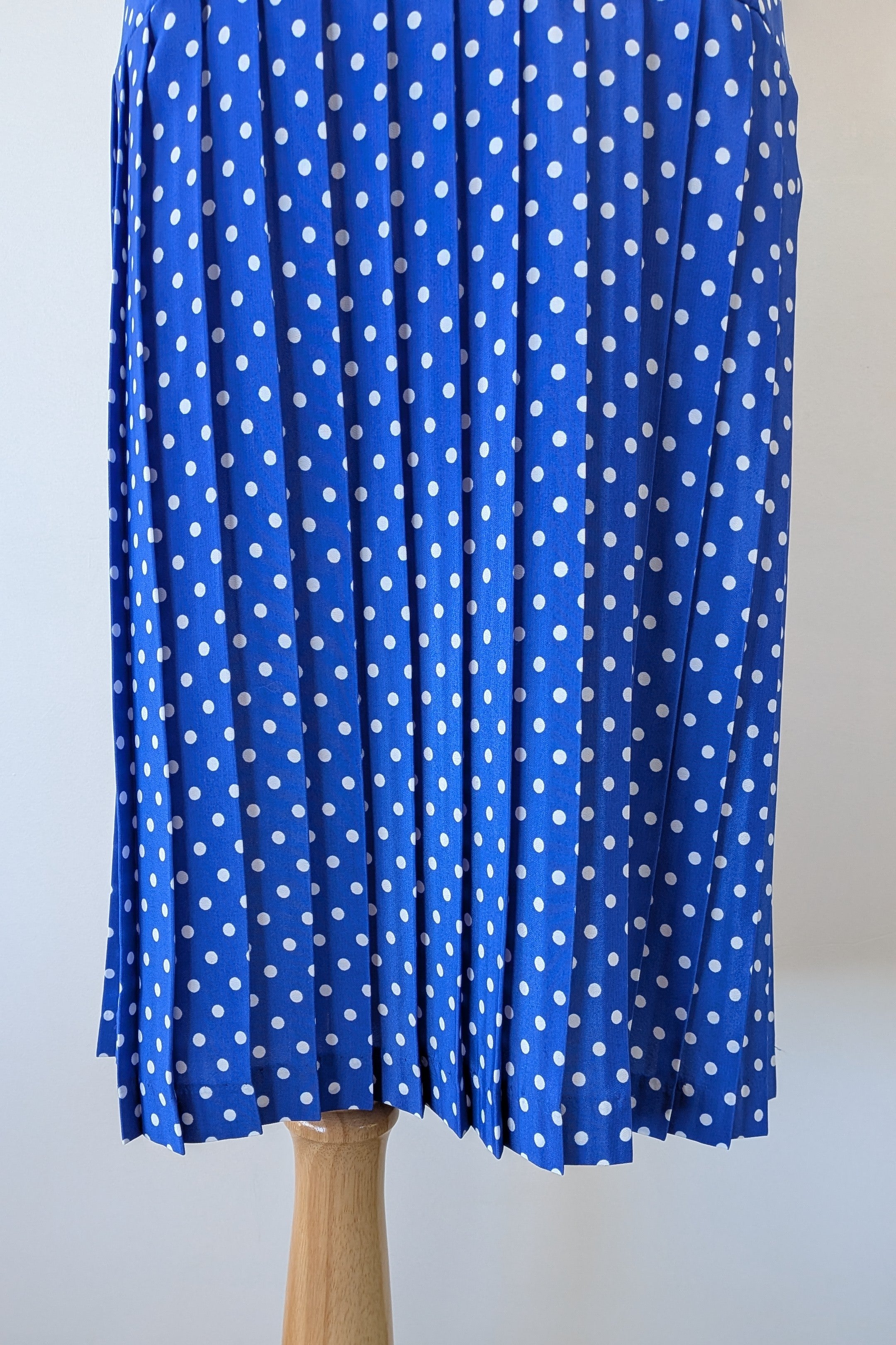 Vintage 80s Today's Classics Blue & White Polka Dot Pleated Tea Dress Size 12