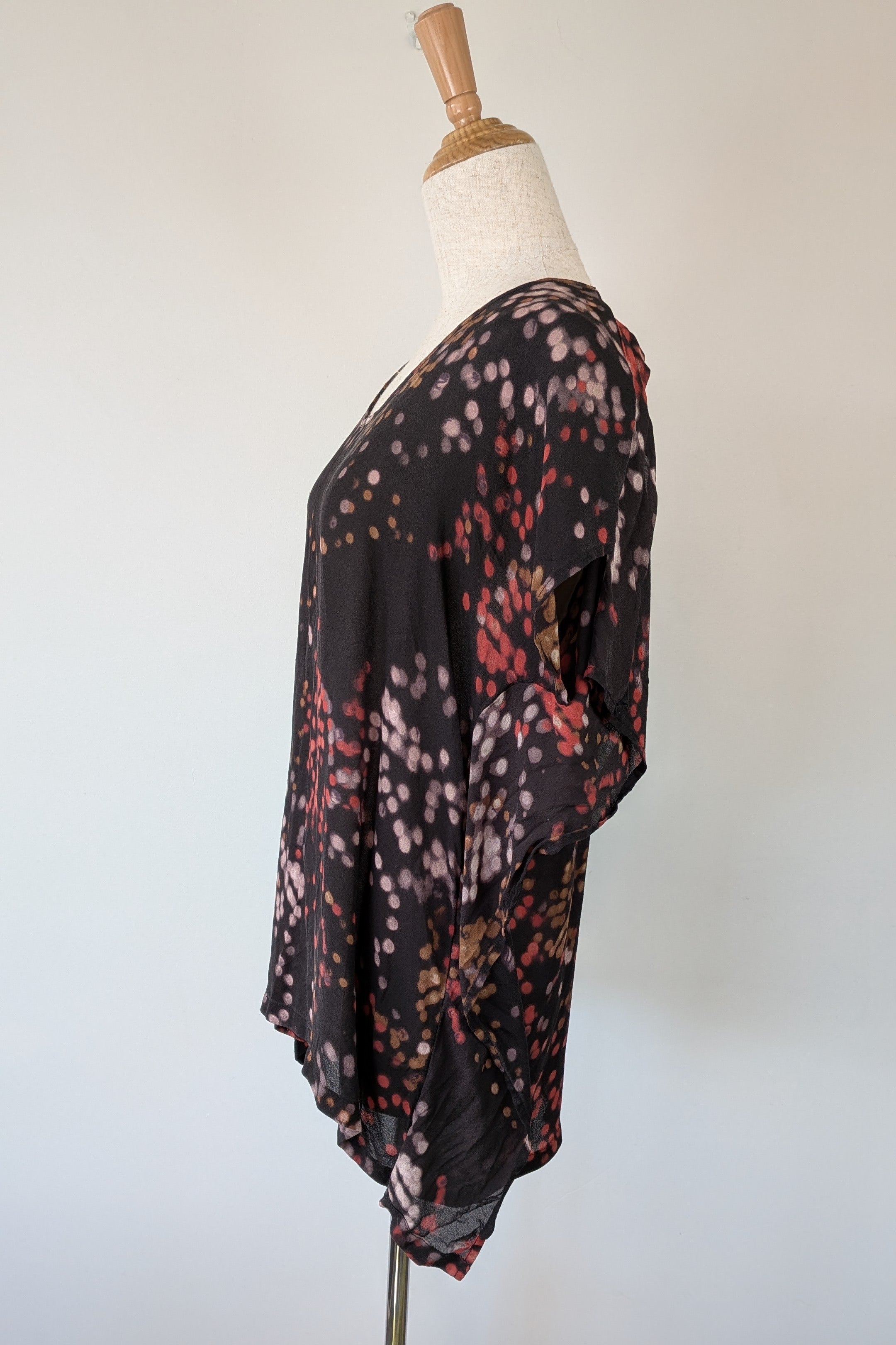 Vintage Y2K Kingan Jones 100% Silk Abstract Dot Top Size 12