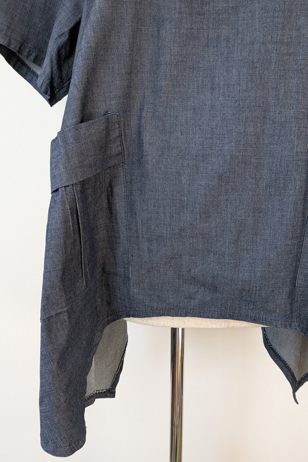 158C Blue Denim Cotton Blend Top in One Size