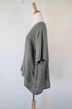 Dolce Vita Italian Linen Top in Khaki One Size