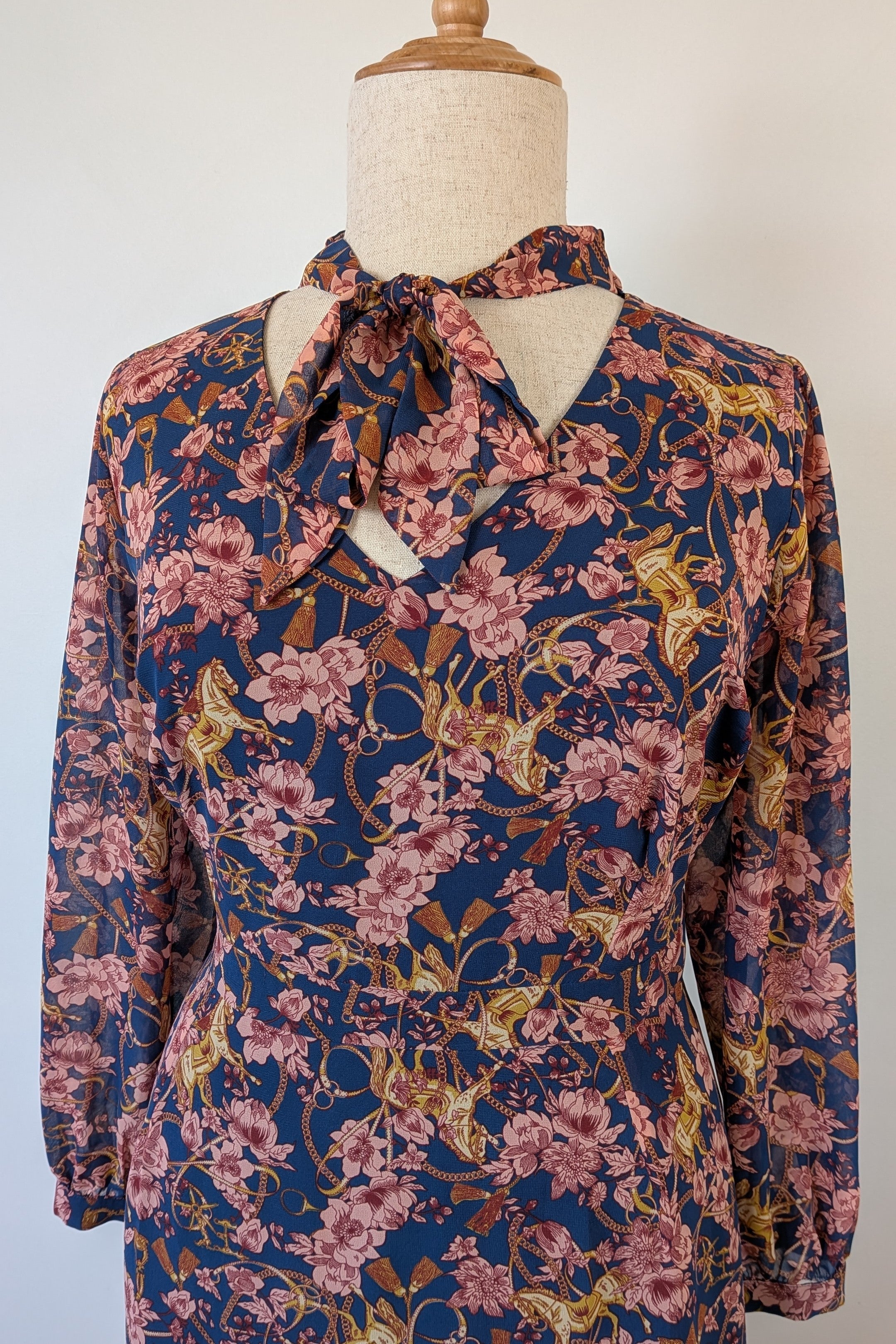 Modcloth Apogee of Elegance Floral & Horse Print Dress Size 22