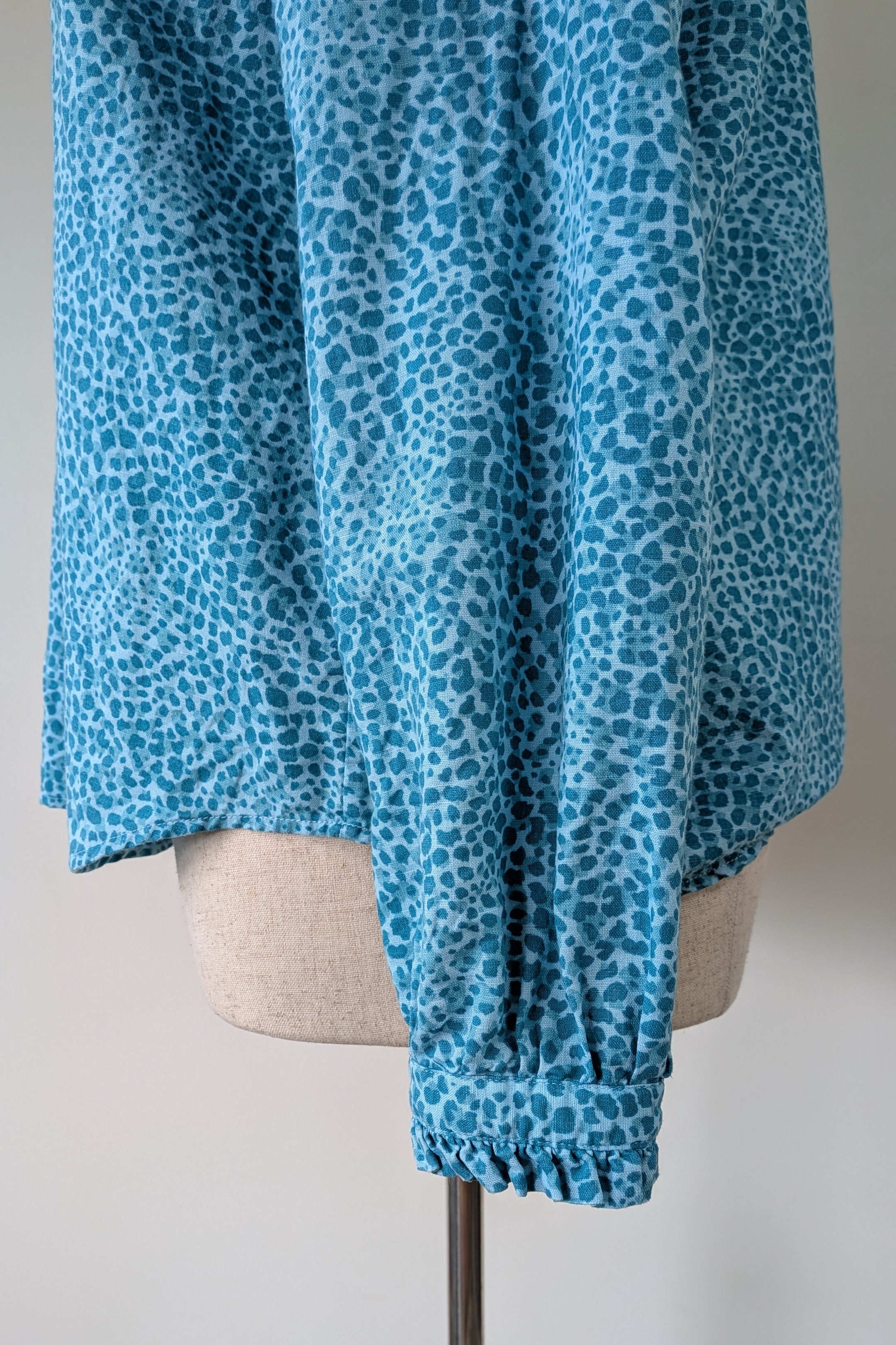 RB Sellars Teal Leopard Print Linen Blend Shirt Size 16