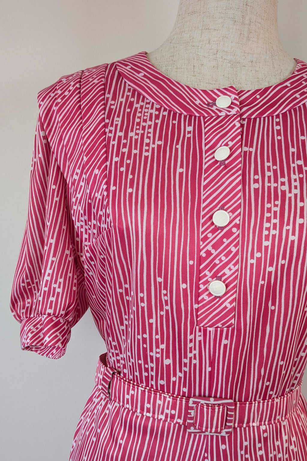 Vintage 80s Debra Fashions Melbourne Pink & White Abstract Pattern Shirtwaister Dress Size 10/12