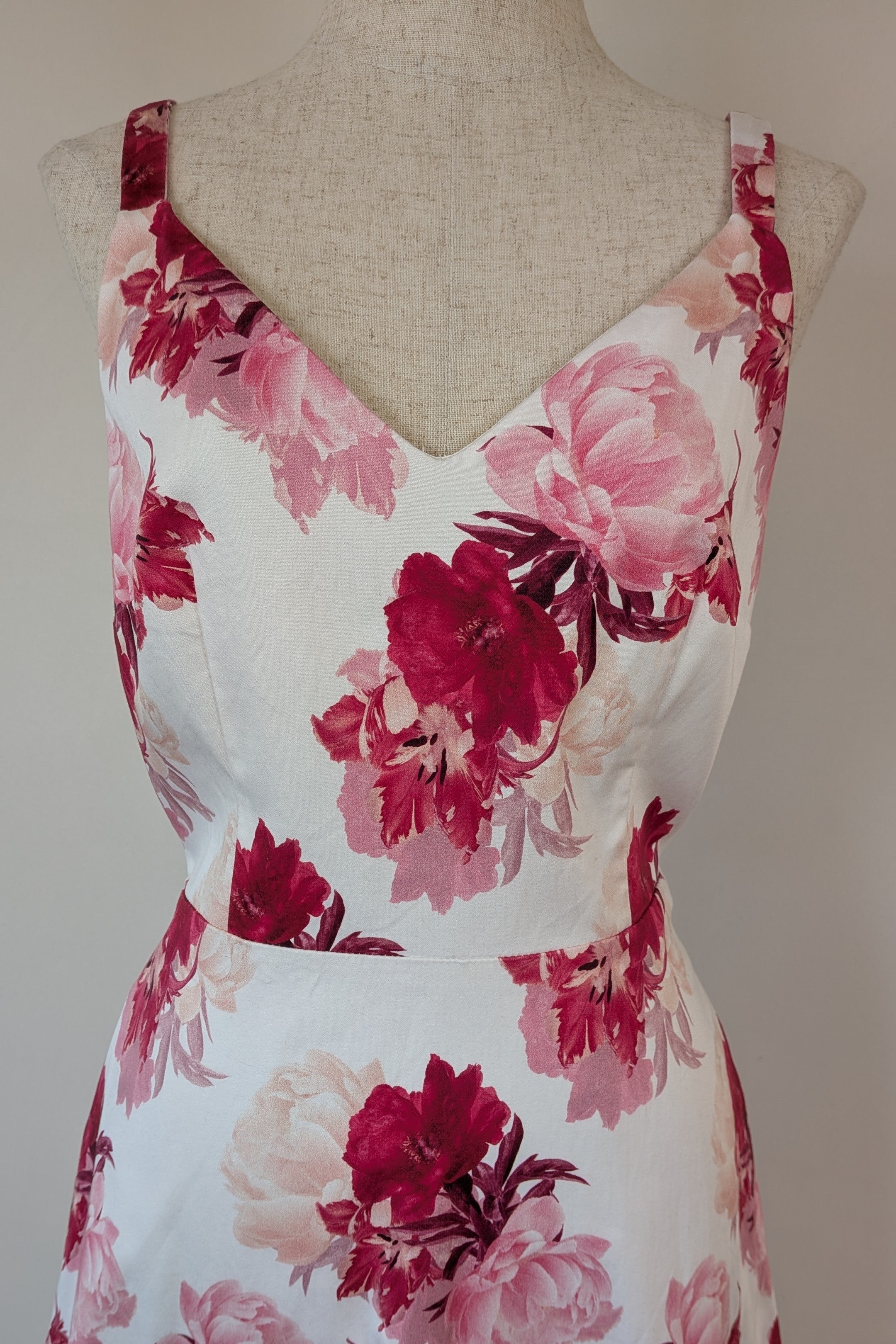 Portmans White & Pink Floral Fit and Flare Dress Size 10