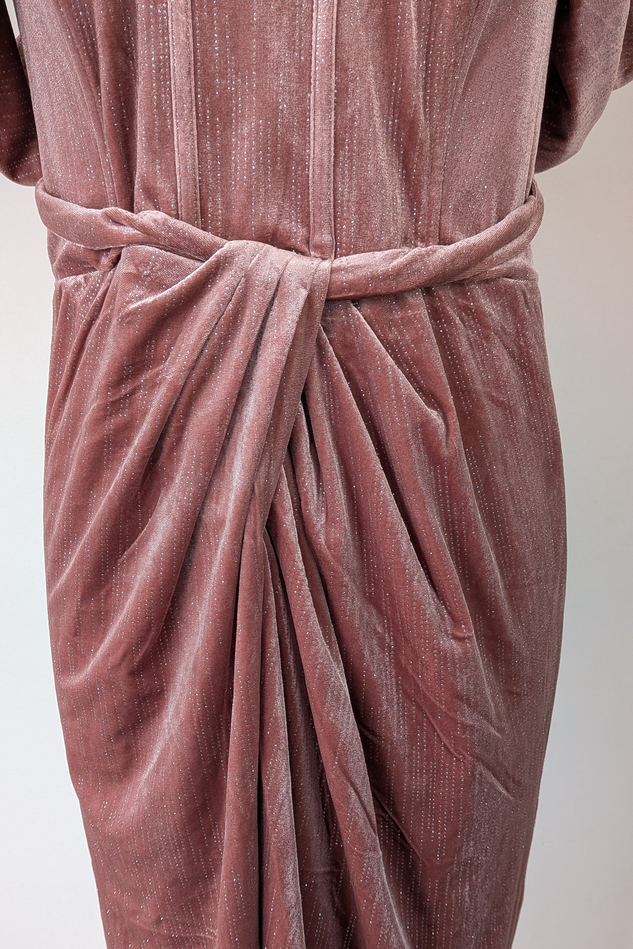 City Chic Jayla Cold Shoulder Velvet Rose Dress Size M
