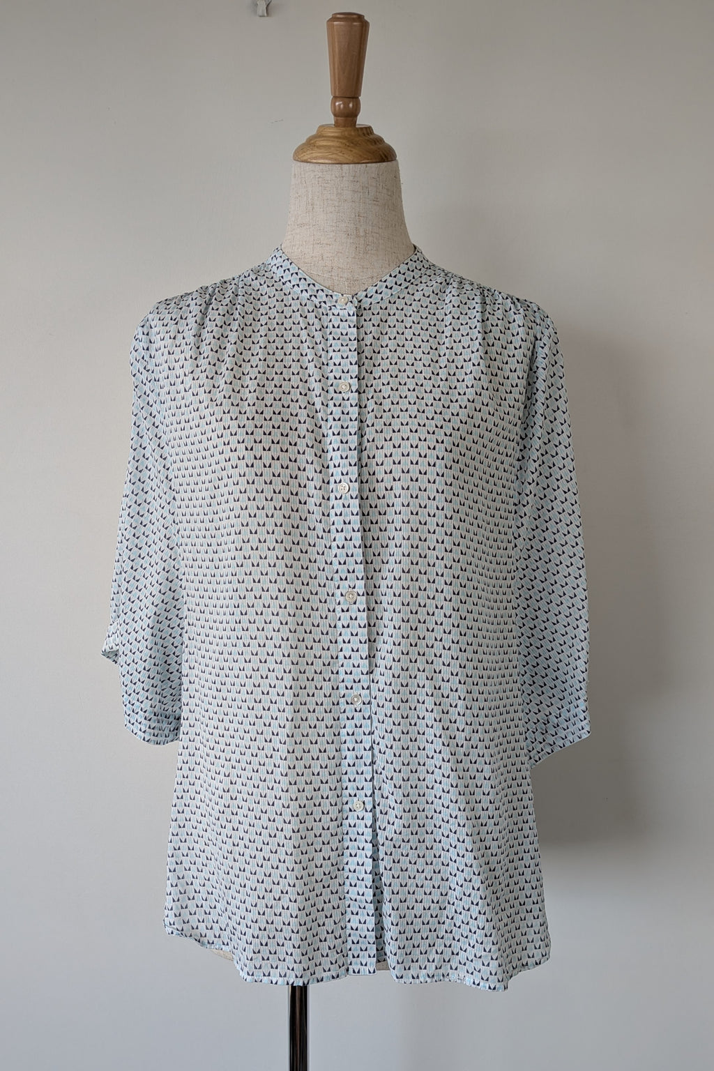 Country Road Blue Geometric Cotton Puff Sleeve Shirt Size S