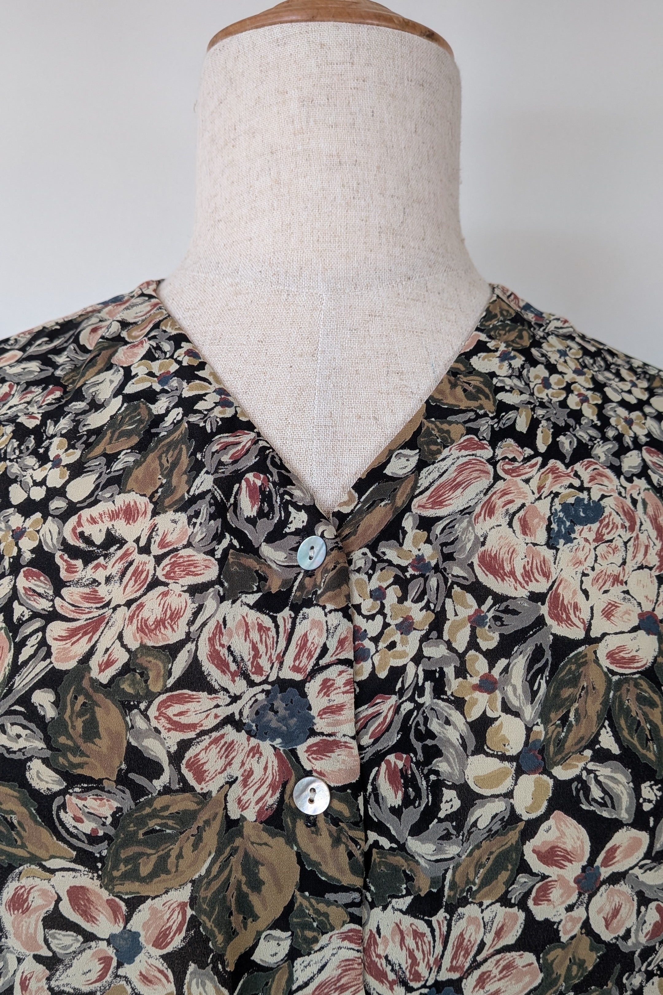 Vintage 90s Peter Andrew Earthy Floral Shirt Size 16