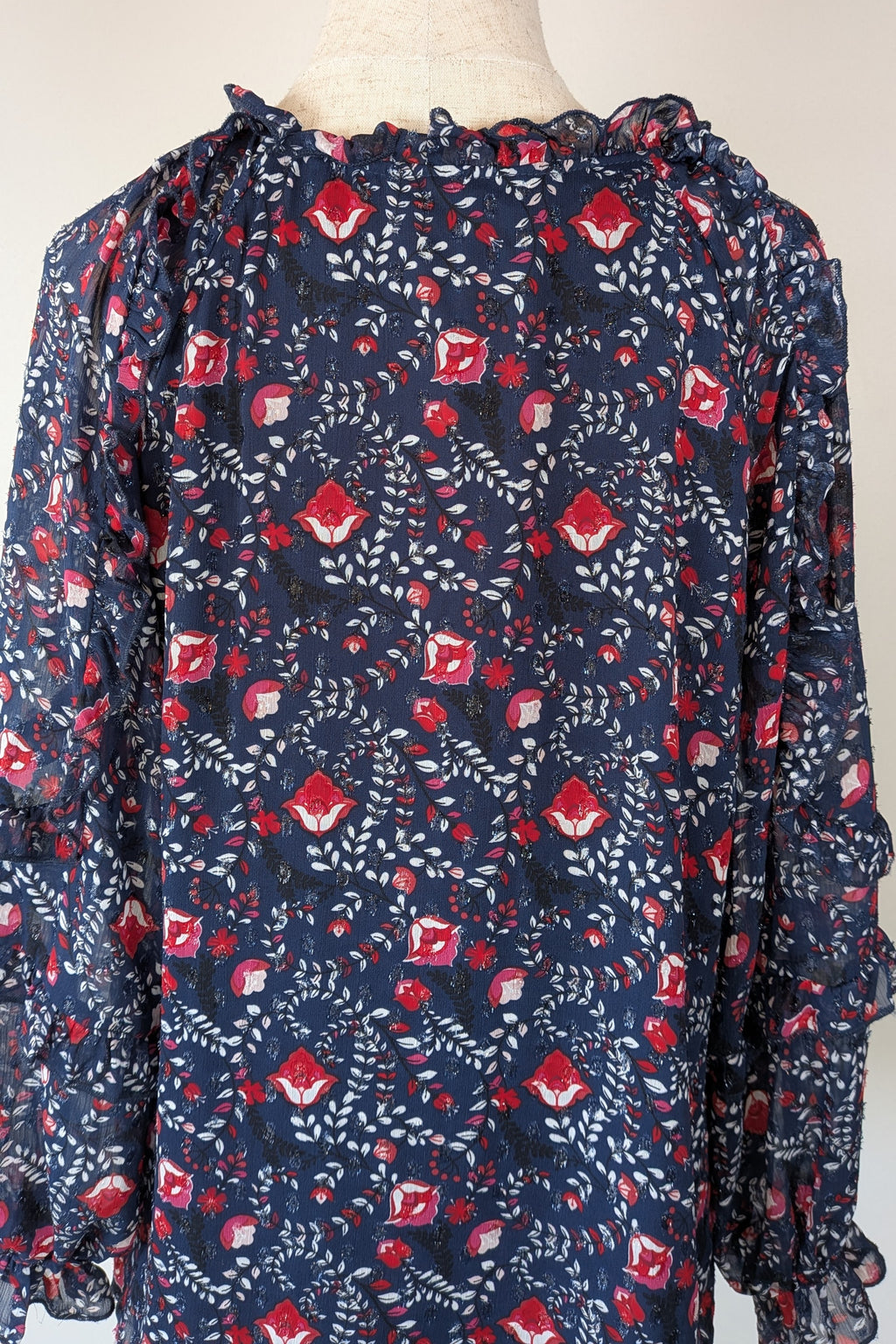 Liz Jordan Designer Collection Frill Trim Lurex Printed Top in Midnight Size 8 BNWT RRP $139.99
