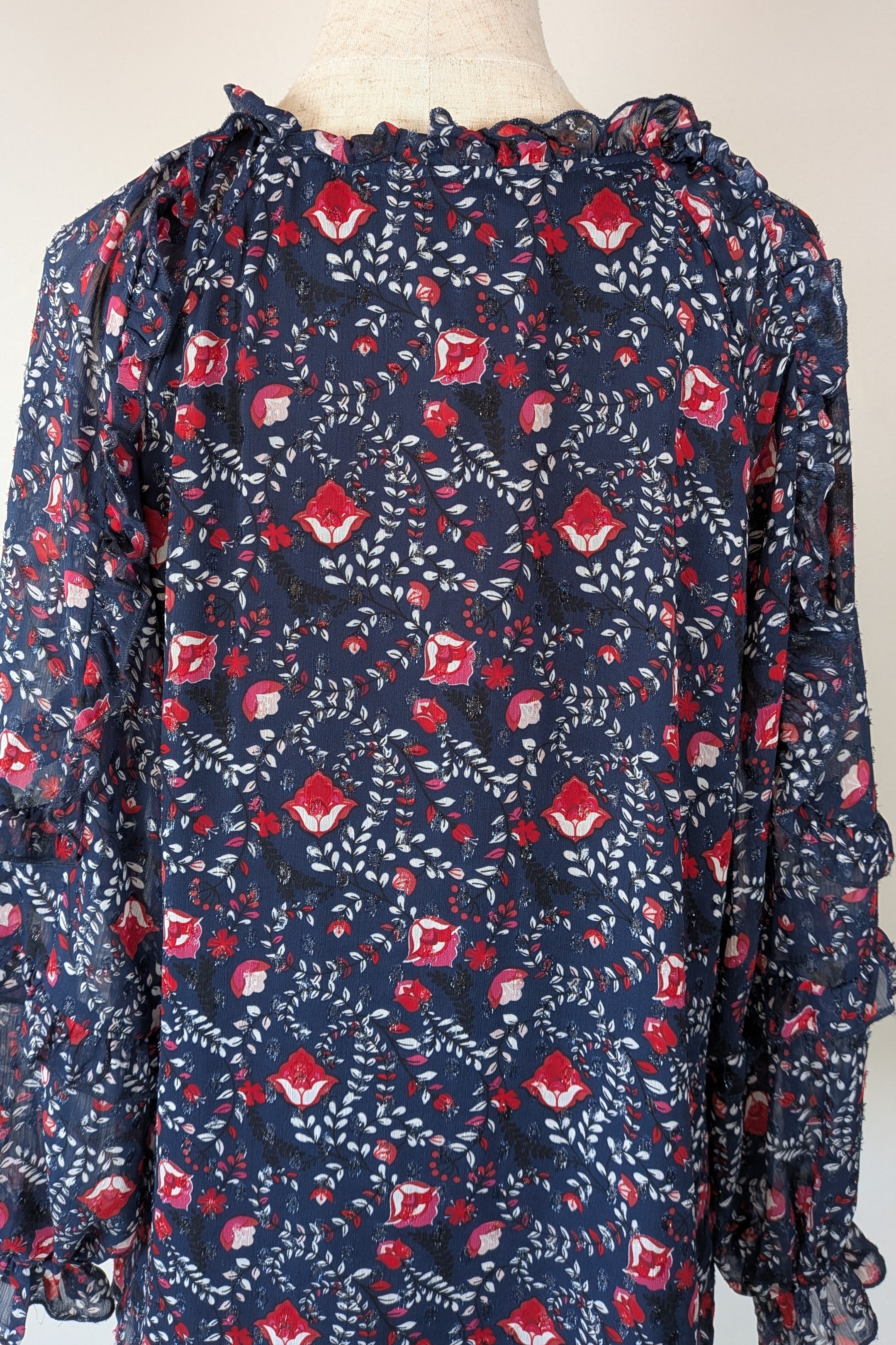 Liz Jordan Designer Collection Frill Trim Lurex Printed Top in Midnight Size 8 BNWT RRP $139.99