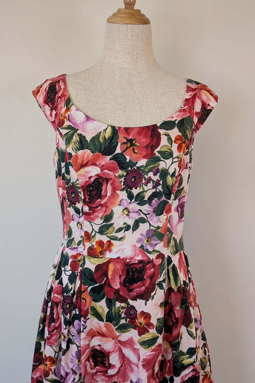 Review Fruits of the Forest Dress Size 10
