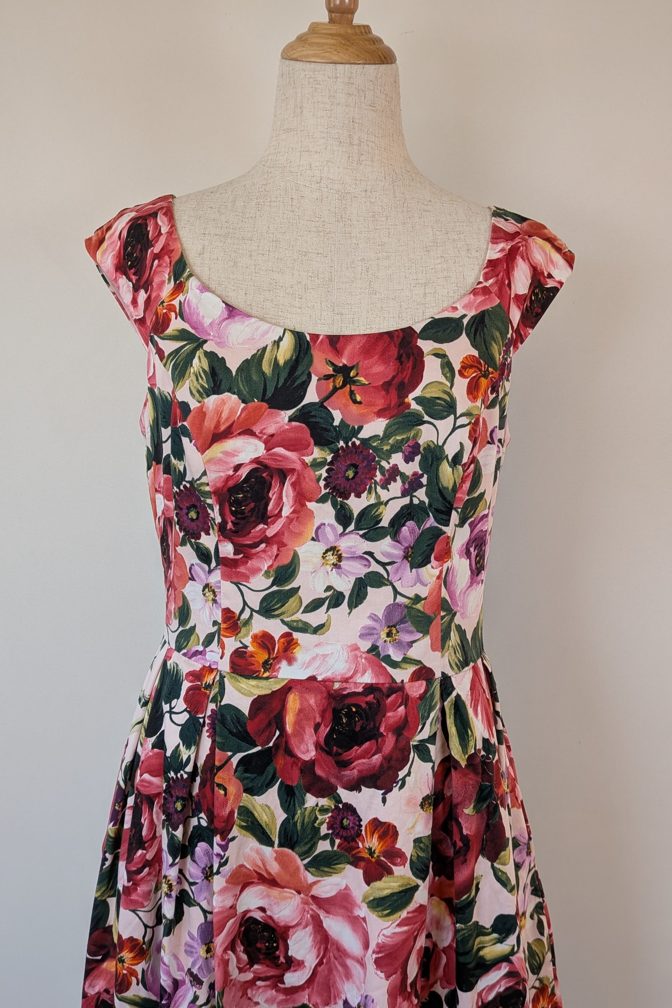 Review Fruits of the Forest Dress Size 10