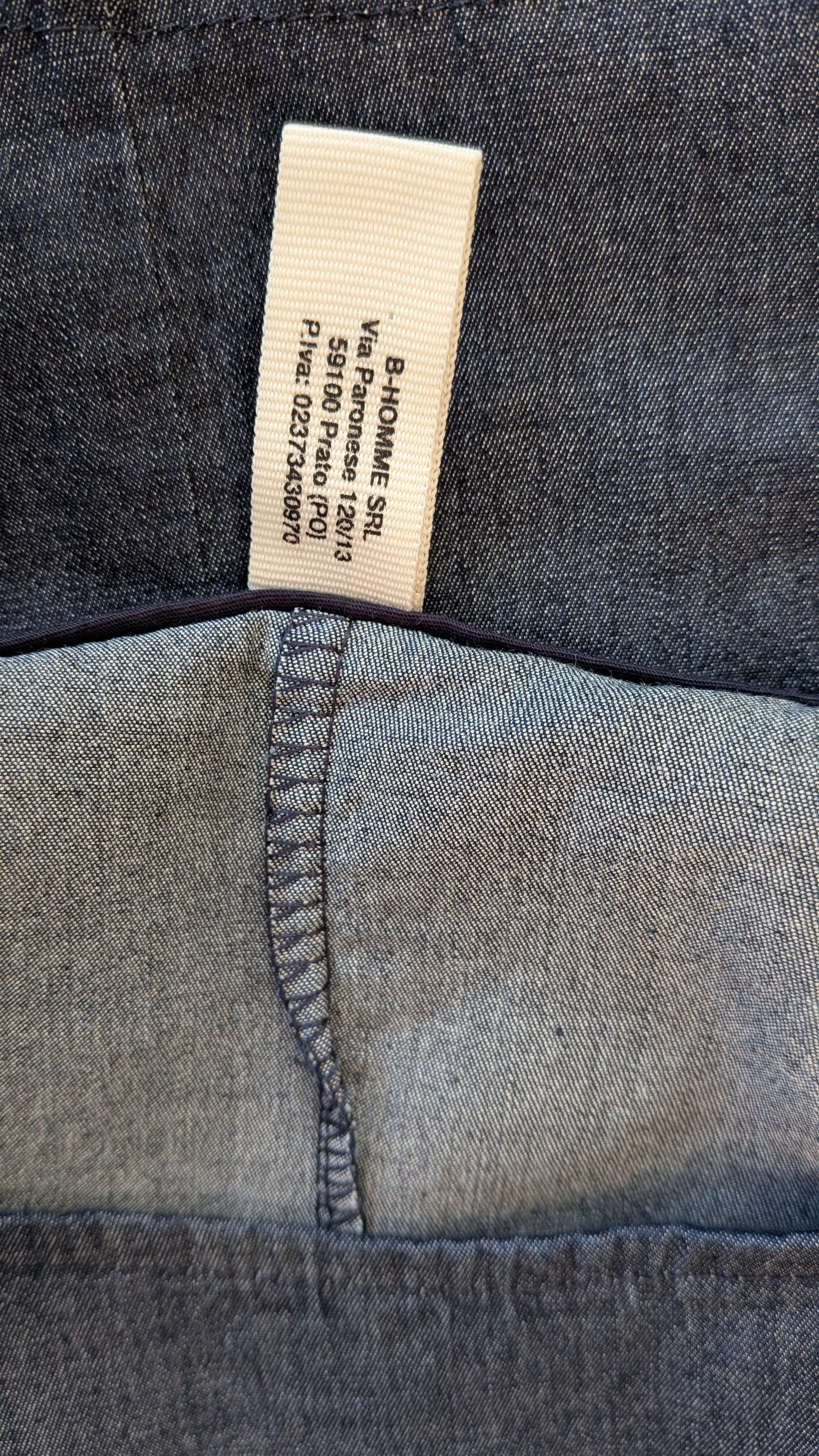 158C Blue Denim Cotton Blend Top in One Size