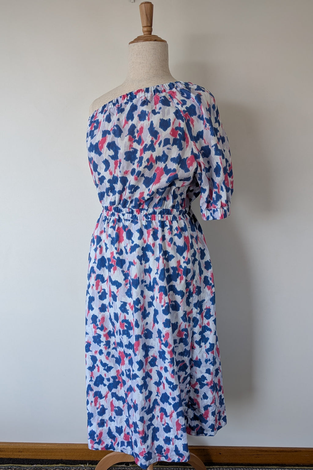 Witchery Linen One Shoulder Watercolour Print Midi Dress with Cut Out Size 16