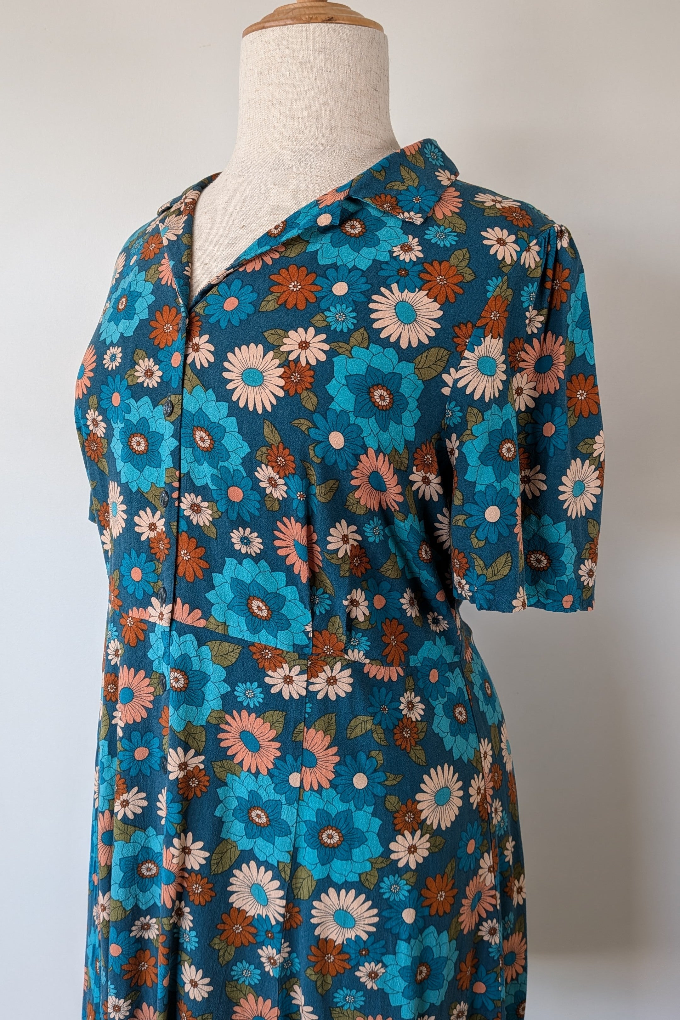 Princess Highway Lindy 70s Floral Mini Dress Size 18