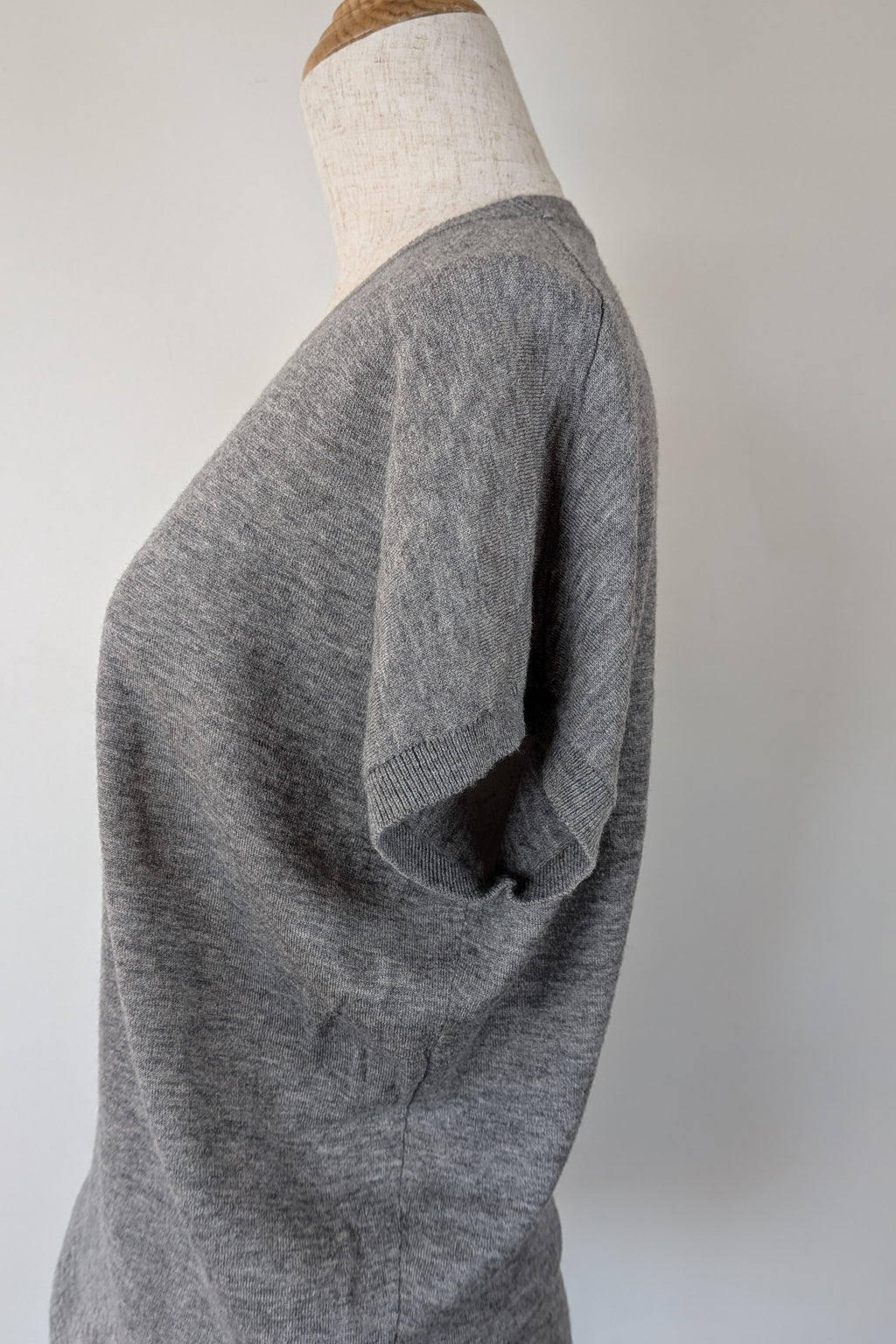 Country Road Grey Merino Wool & Silk Asymmetric Long Knit Top Size XXS