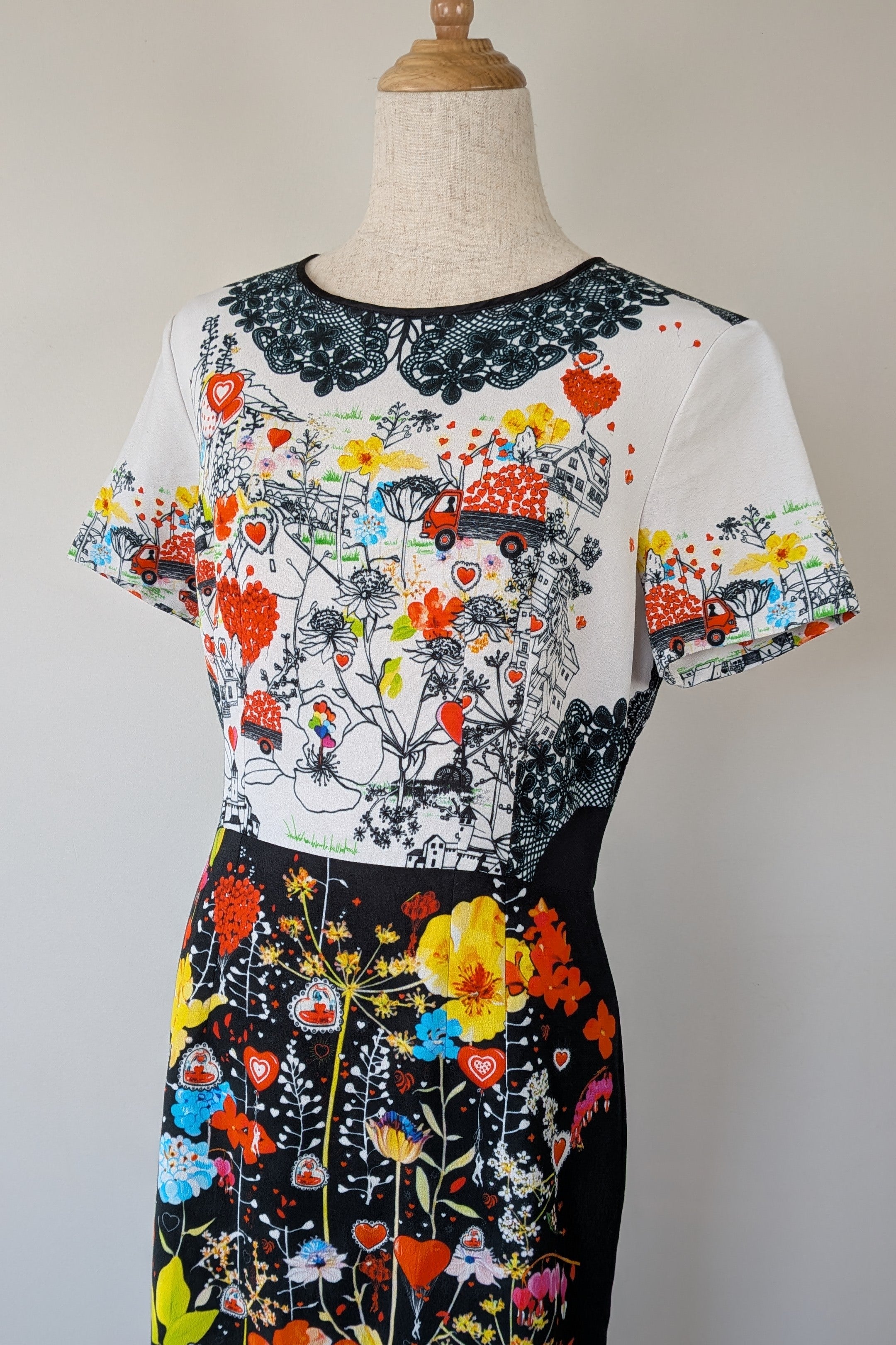 Piccione.Piccione Italian Designer Printed A-Line Dress Size 10/12