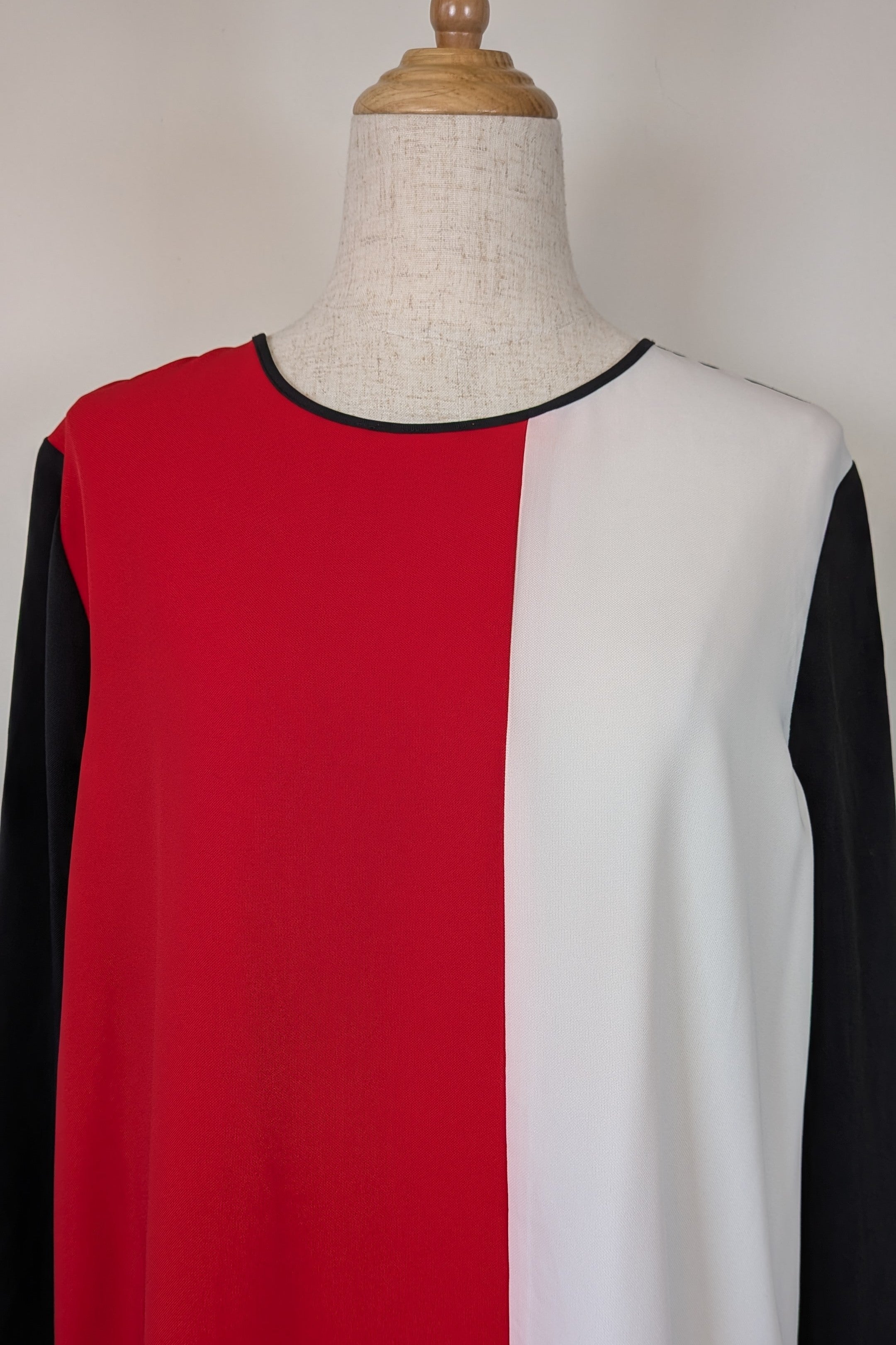 Piper Colourblock Black Red White Long Sleeve Shirt Size 14 Brand New With Tags RRP $89.95