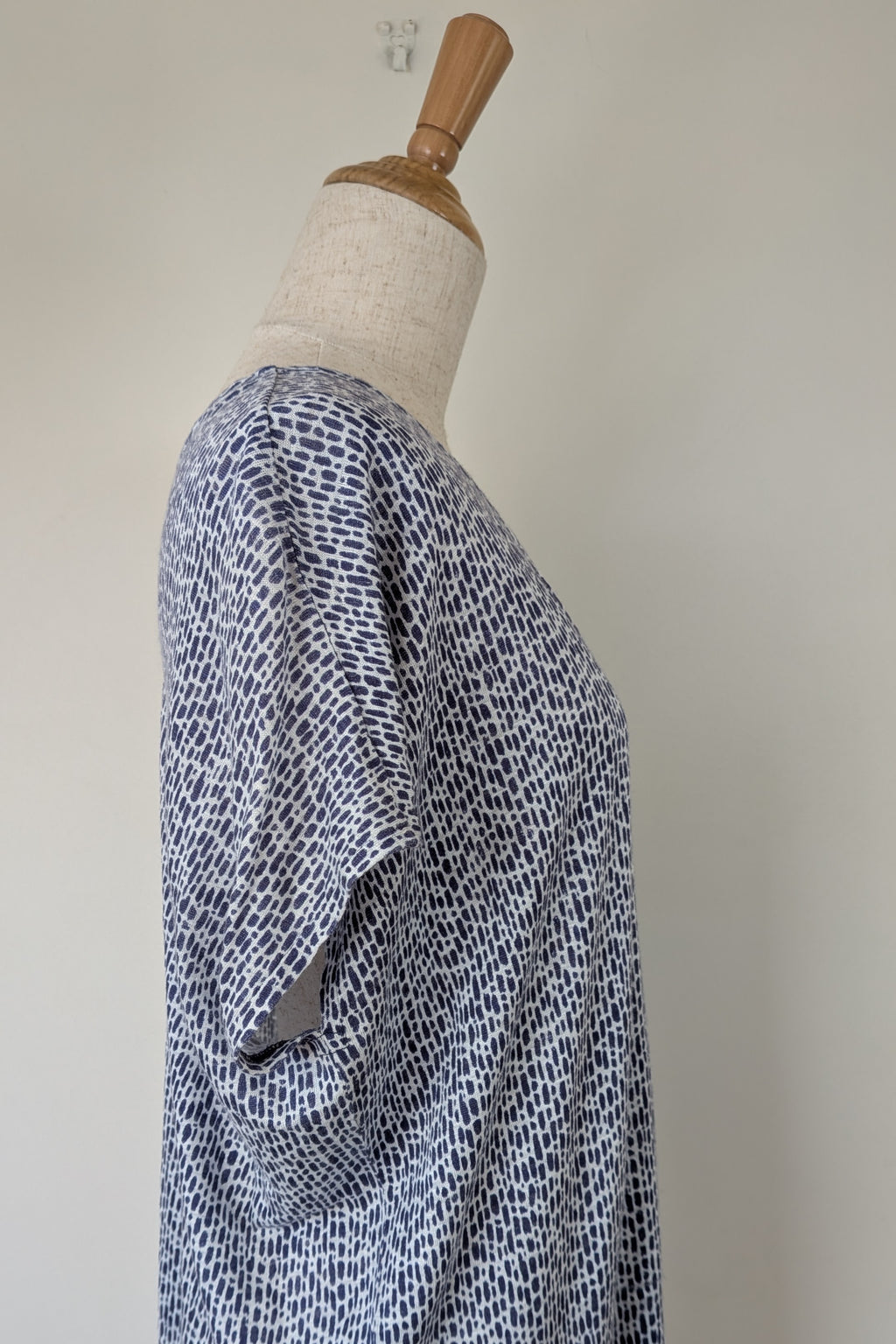 Sportscraft 100% Linen Blue & White Speckled Dress Size 8