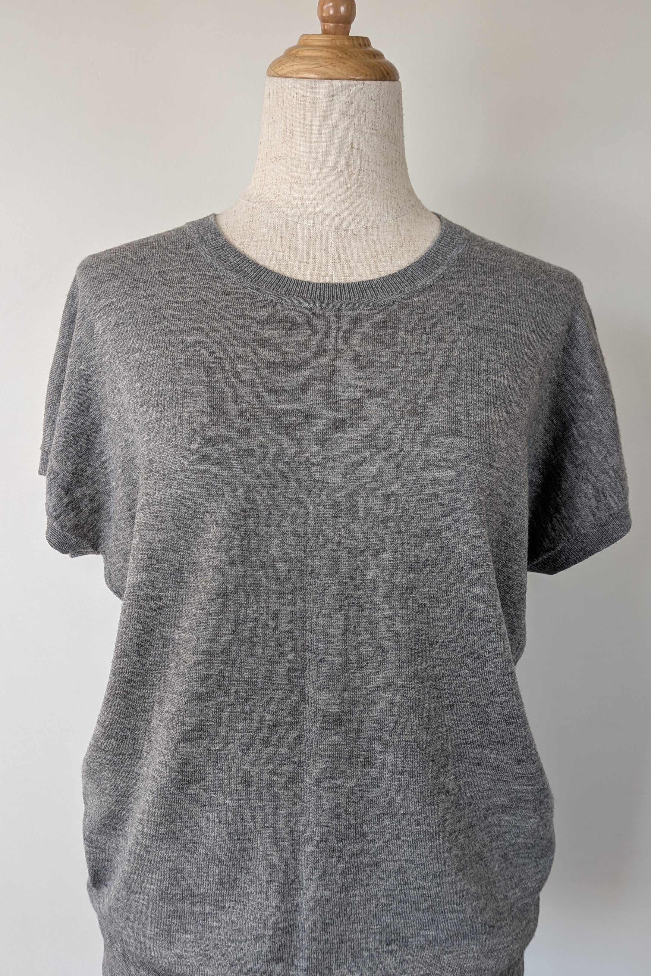 Country Road Grey Merino Wool & Silk Asymmetric Long Knit Top Size XXS