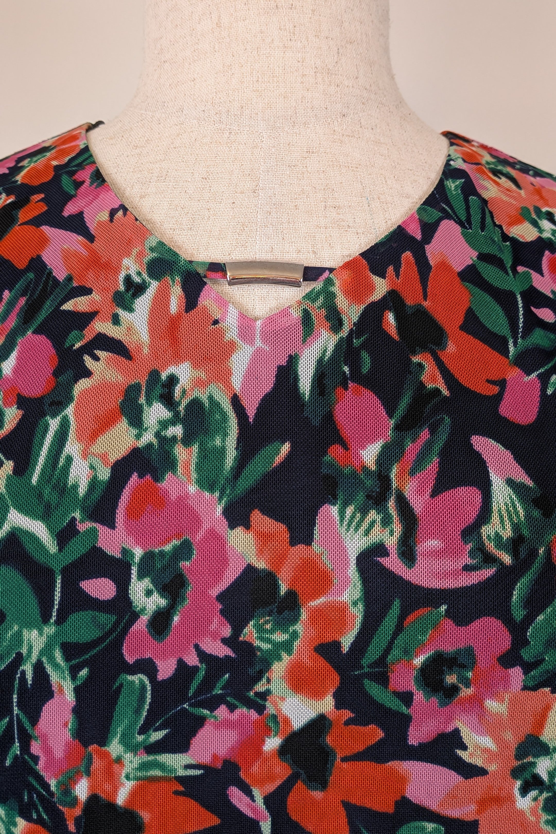 Noni B Floral Pattern Tiered Dress Size 1XL Brand New With Tags RRP $149.95