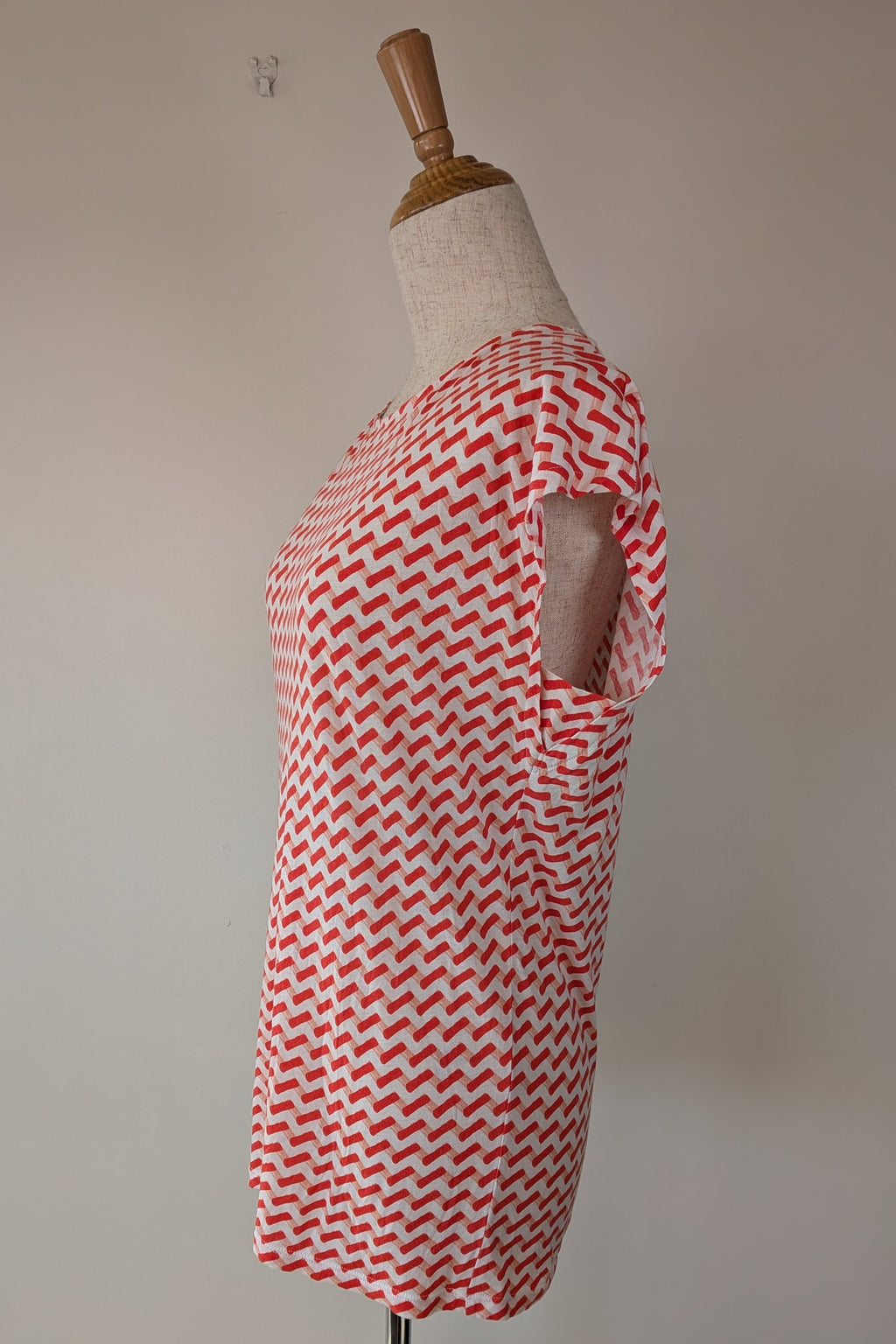 Country Road Geometric Red White Print Top Size S