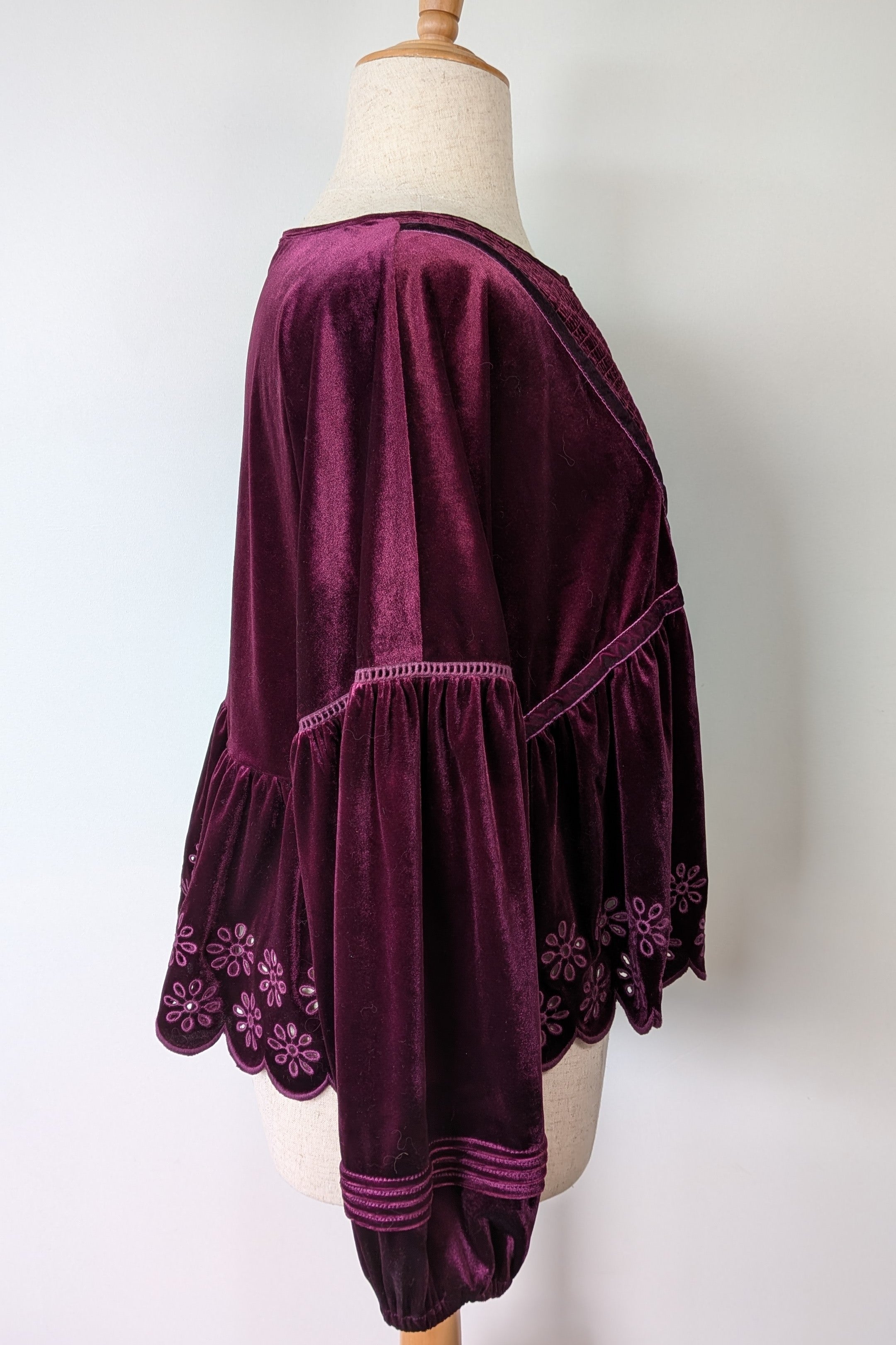 The Poetic Gypsy Burgundy Velvet Top Size 18/20