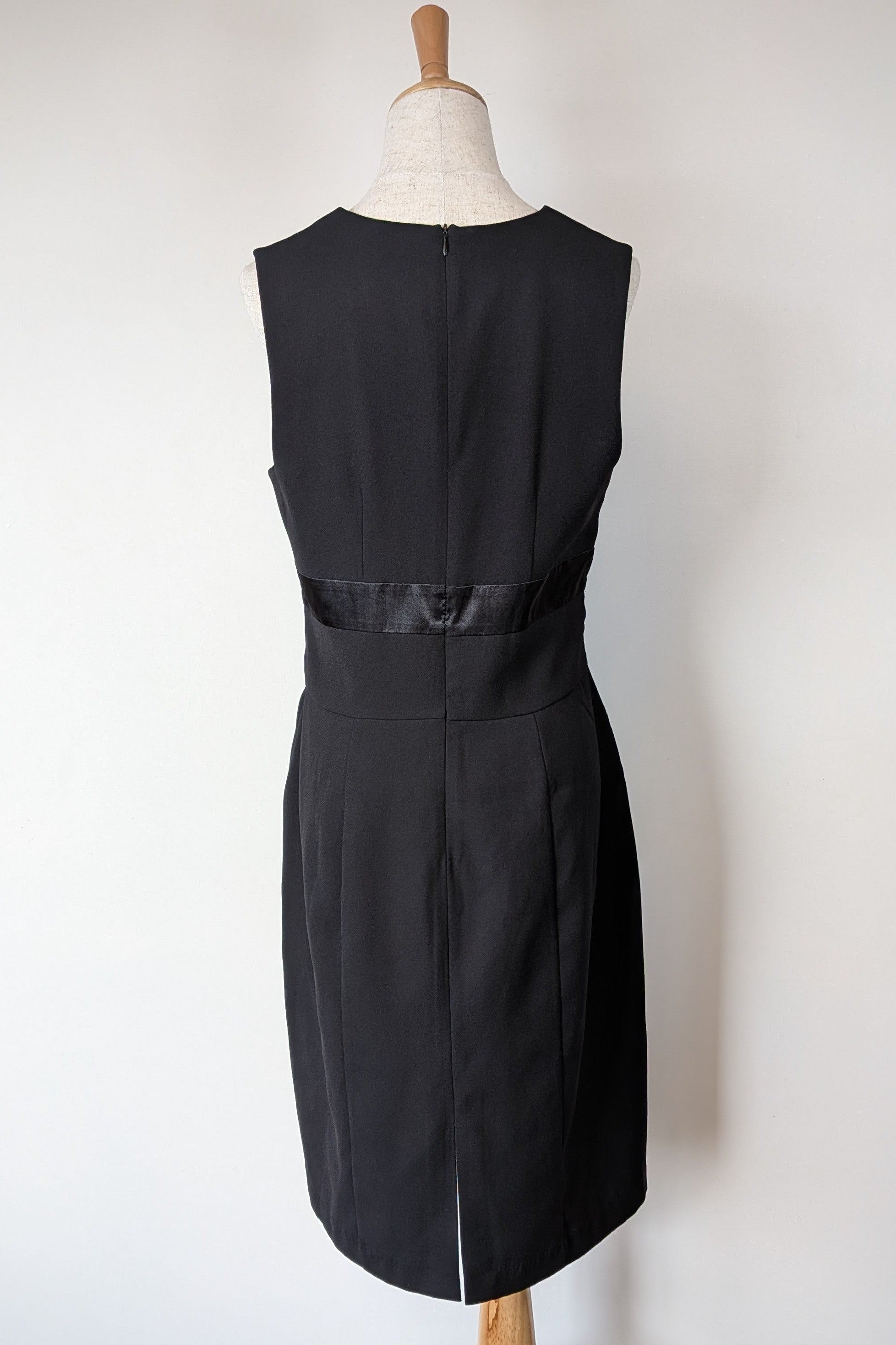Vintage Y2K Crossroads Sleeveless Black Bow Cocktail Dress Size 12/14