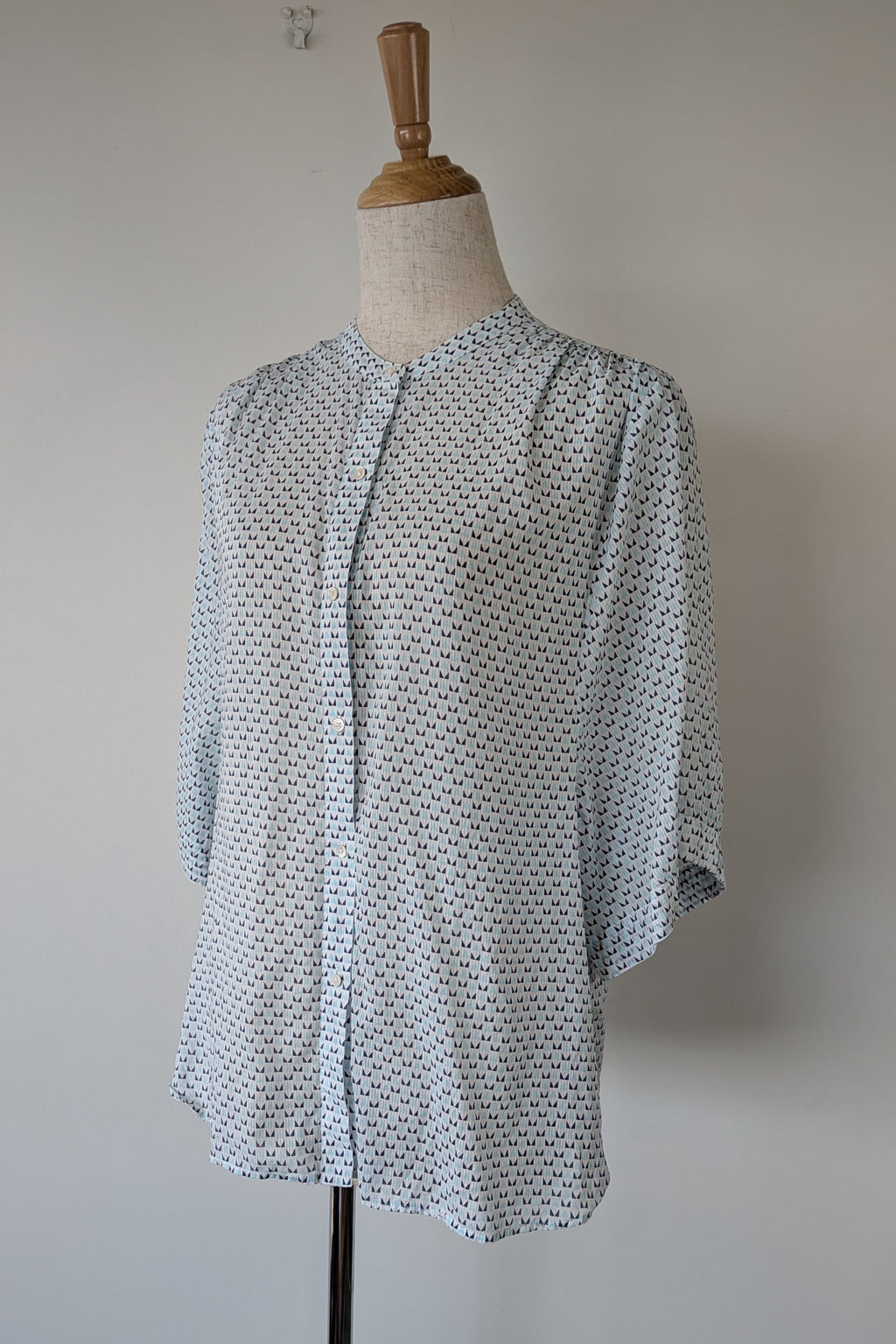 Country Road Blue Geometric Cotton Puff Sleeve Shirt Size S