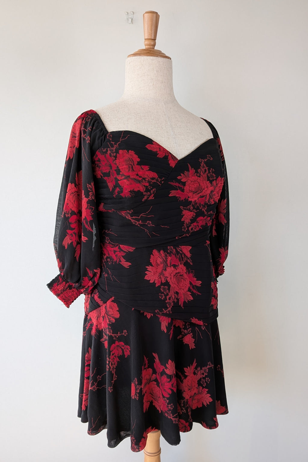 City Chic Crimson Garden Ruched Off The Shoulder Dress Size S