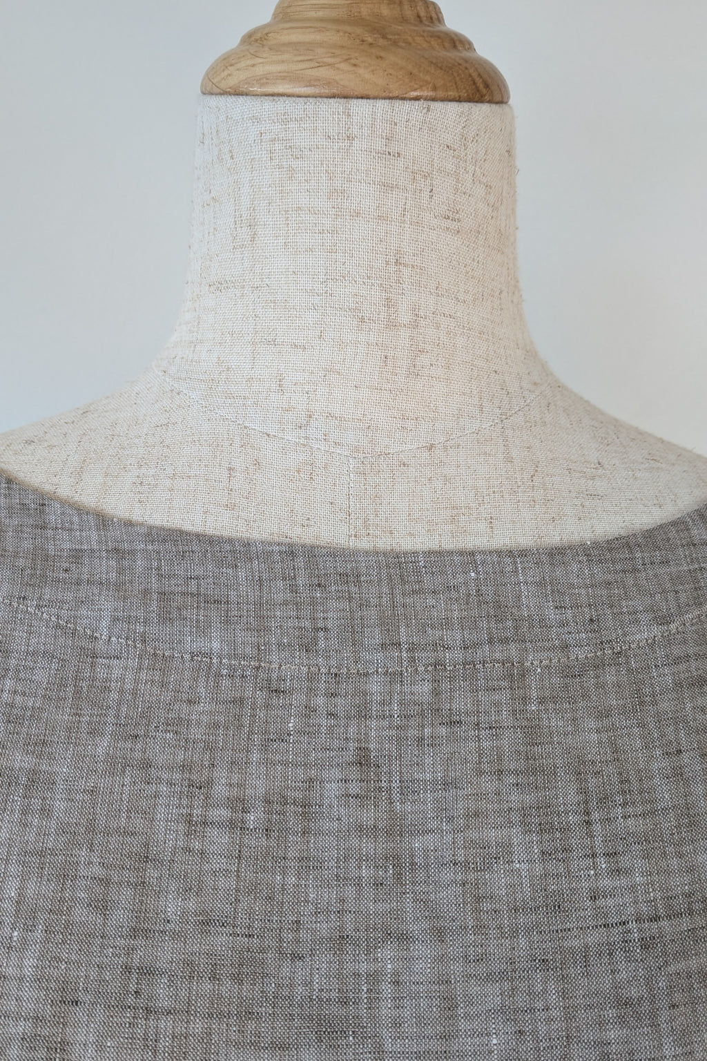 Stella Moda Linen Midi Dress in Grey in One Size
