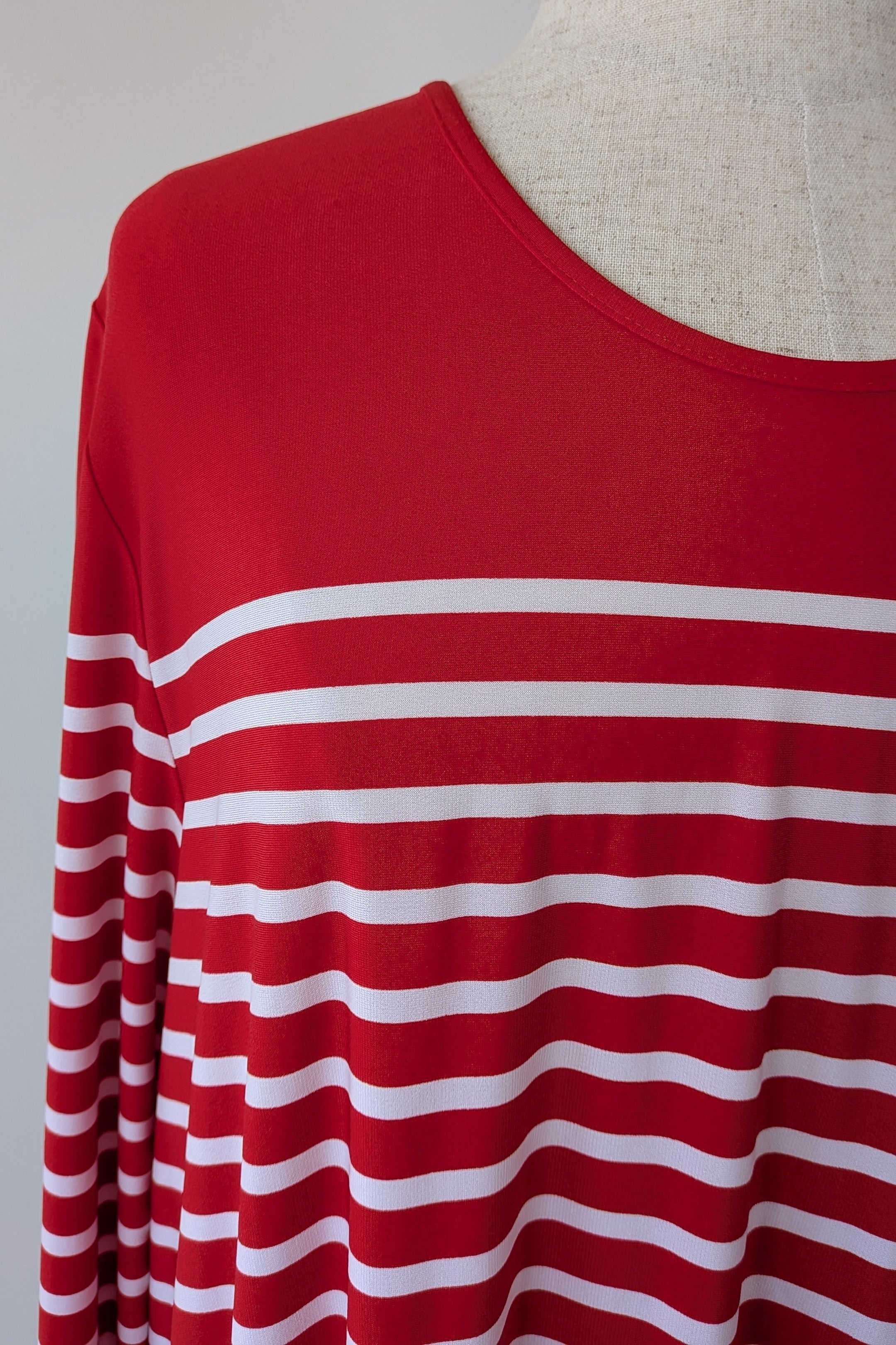 My Size Resort Mono Stripe Red Top Size XL Brand New With Tags RRP $89.95