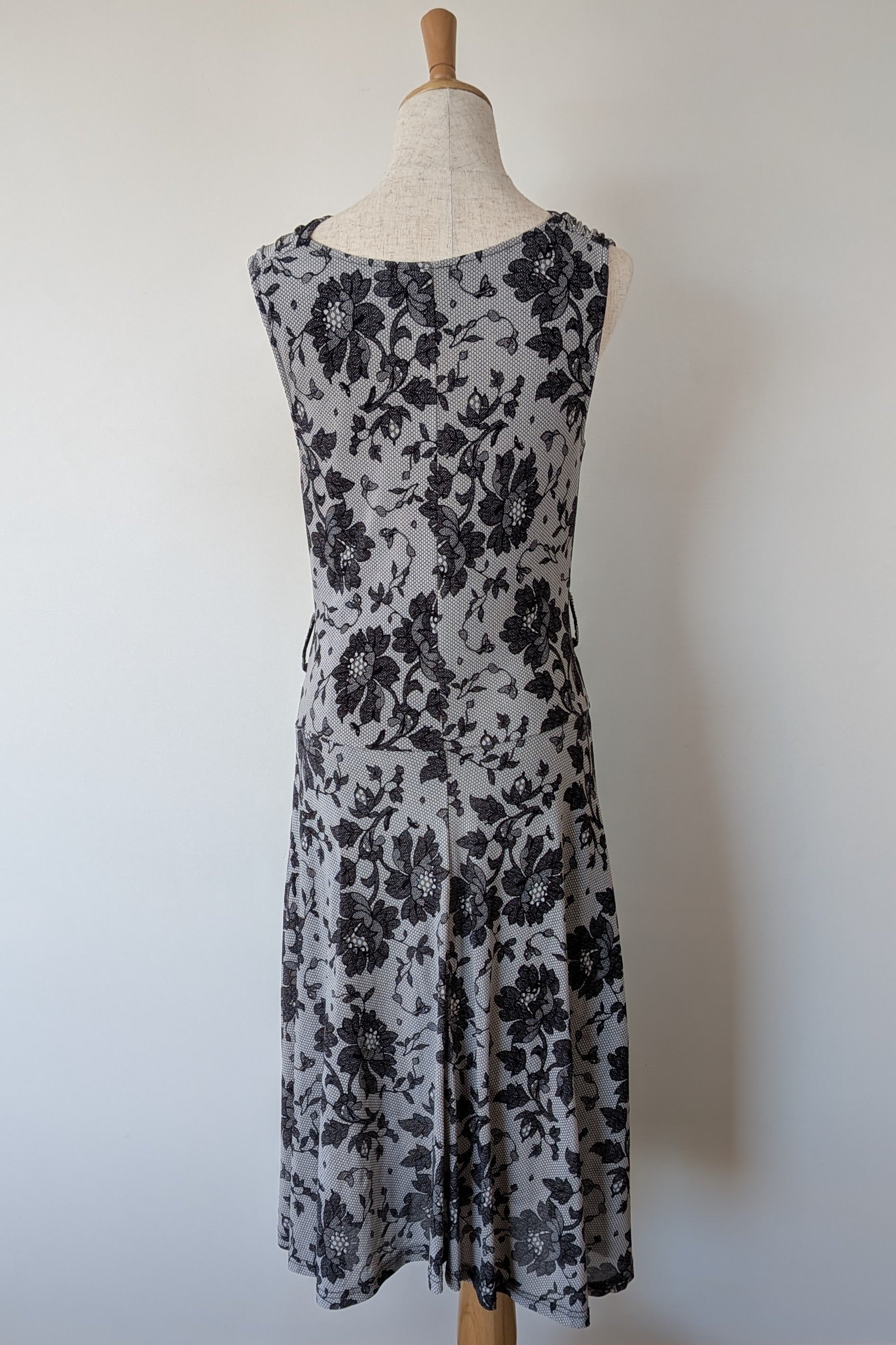Vintage Y2K Tea Berry Floral Lace Cowl Neck Dress Size 8/10