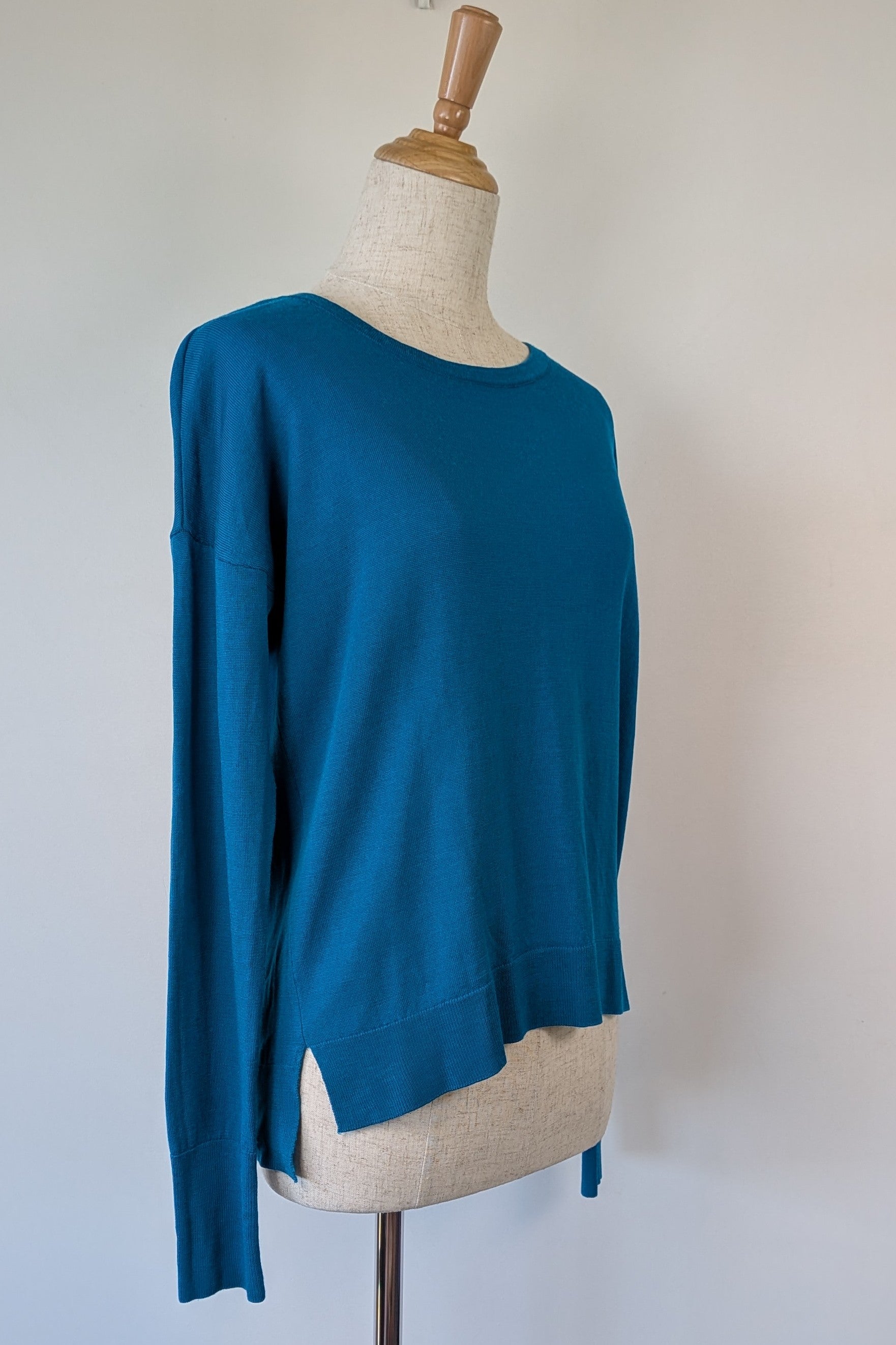 Uniqlo Teal 100% Merino Wool Sweater Size M