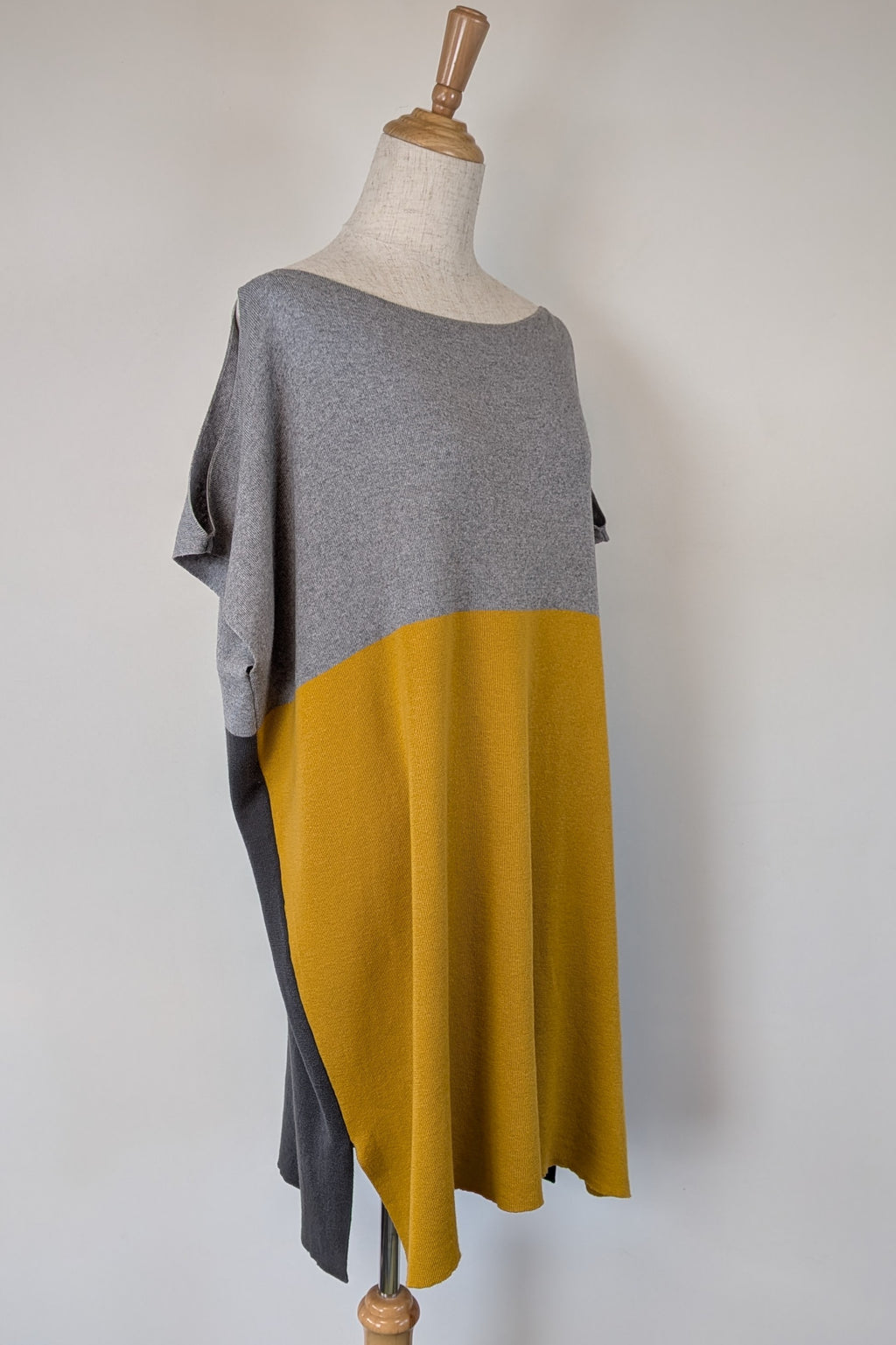 Uimi Colour Block Egyptian Cotton & Cashmere Knit Dress Size S-M