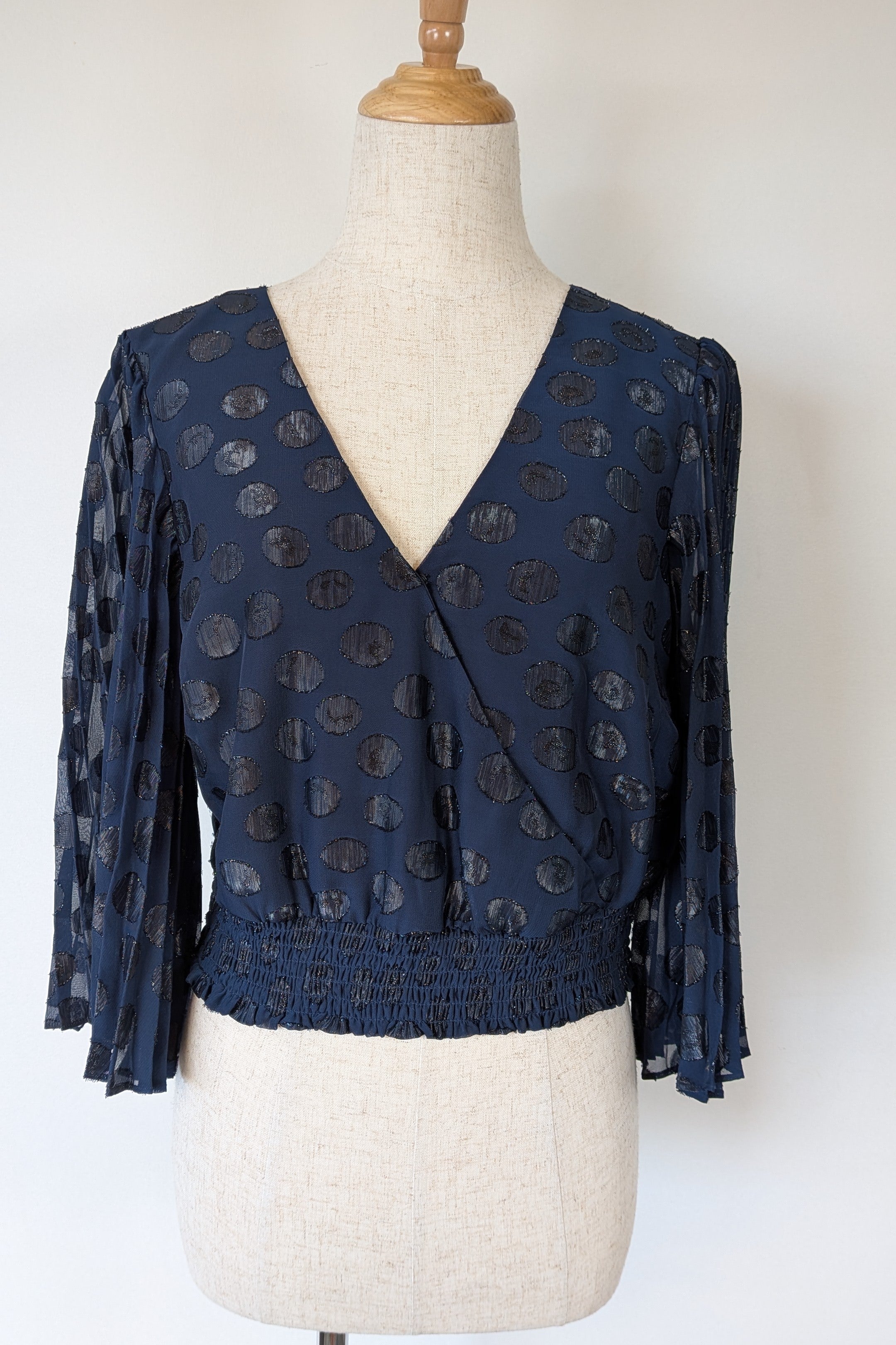 Wayne Cooper Navy Black Polka Dot Pleated Fan Sleeve Wrap Top Size 10