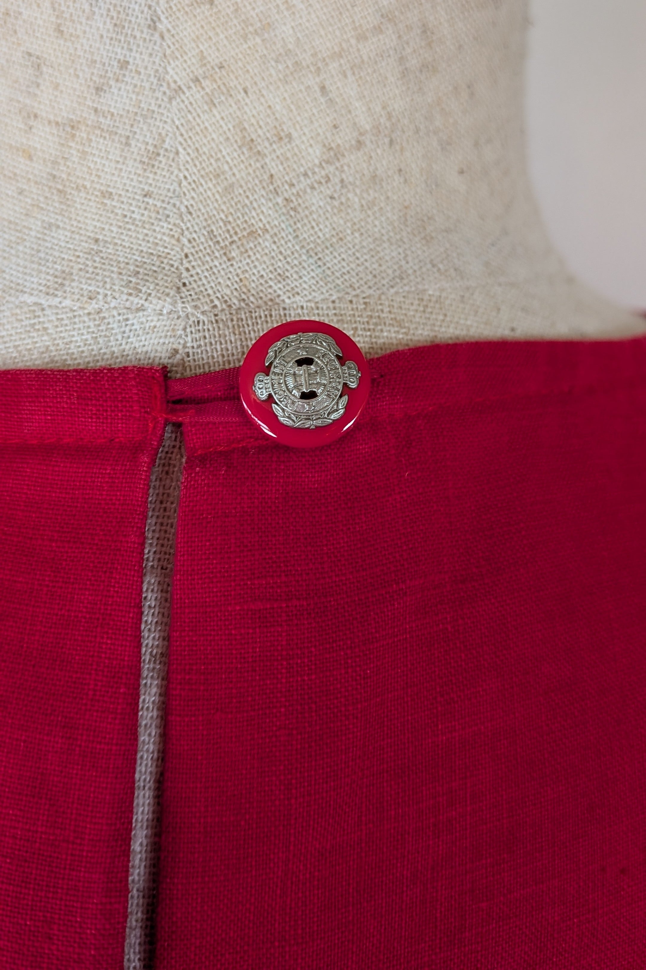Vintage 90s Motto Red Sleeveless 100% Linen Shirt Size 16