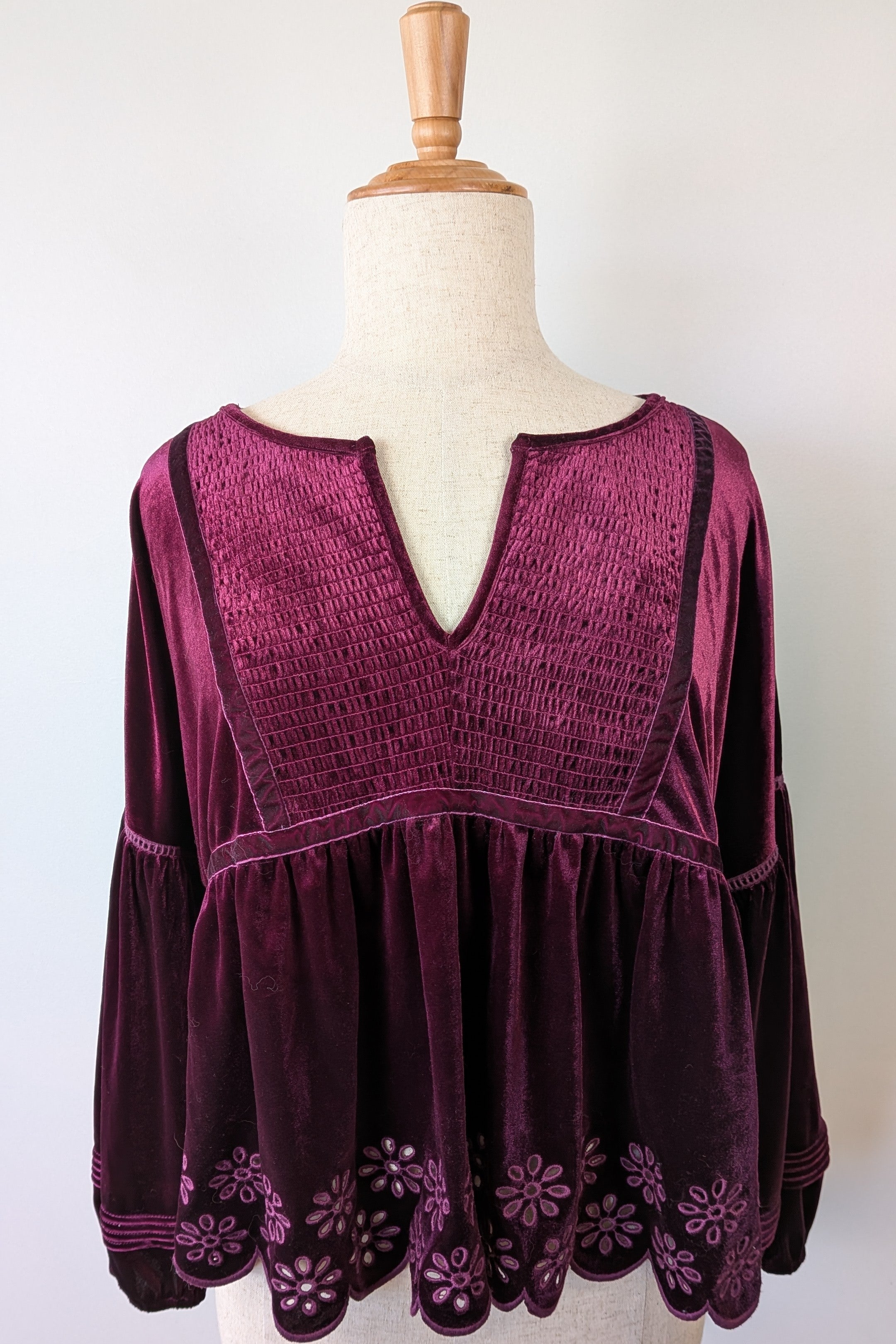 The Poetic Gypsy Burgundy Velvet Top Size 18/20