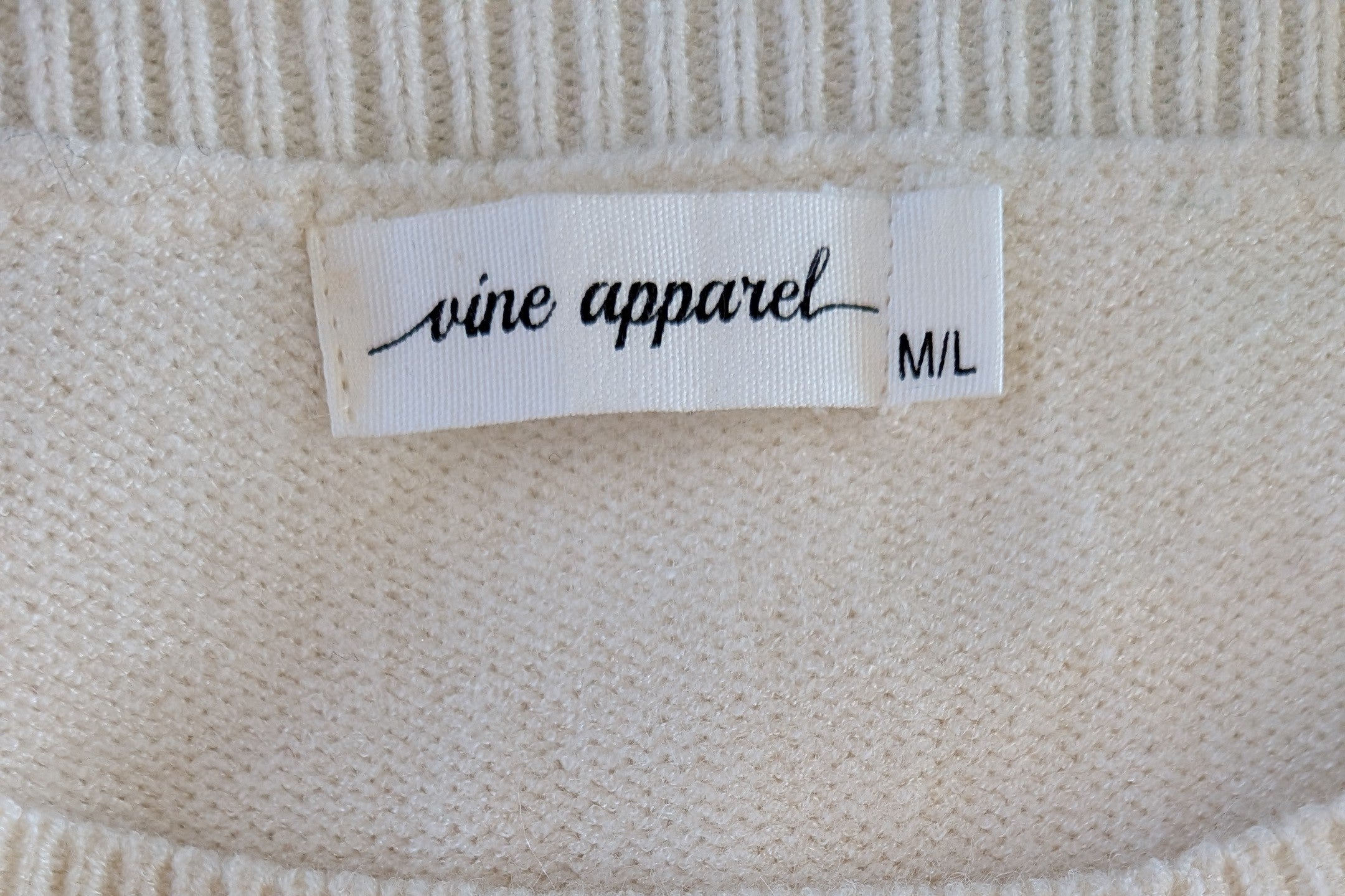 Vine Apparel White Wool Blend Iridescent Sequin Jumper Size M/L